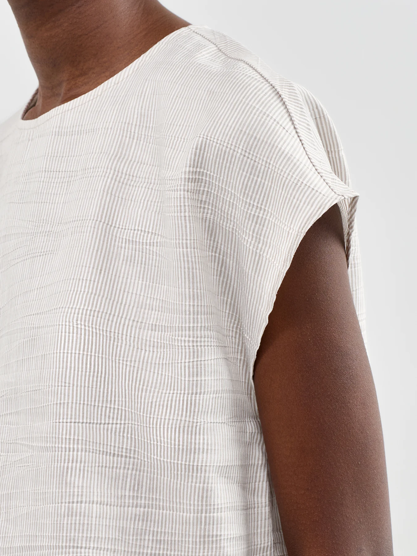 Round Neck Square Top - Image 3