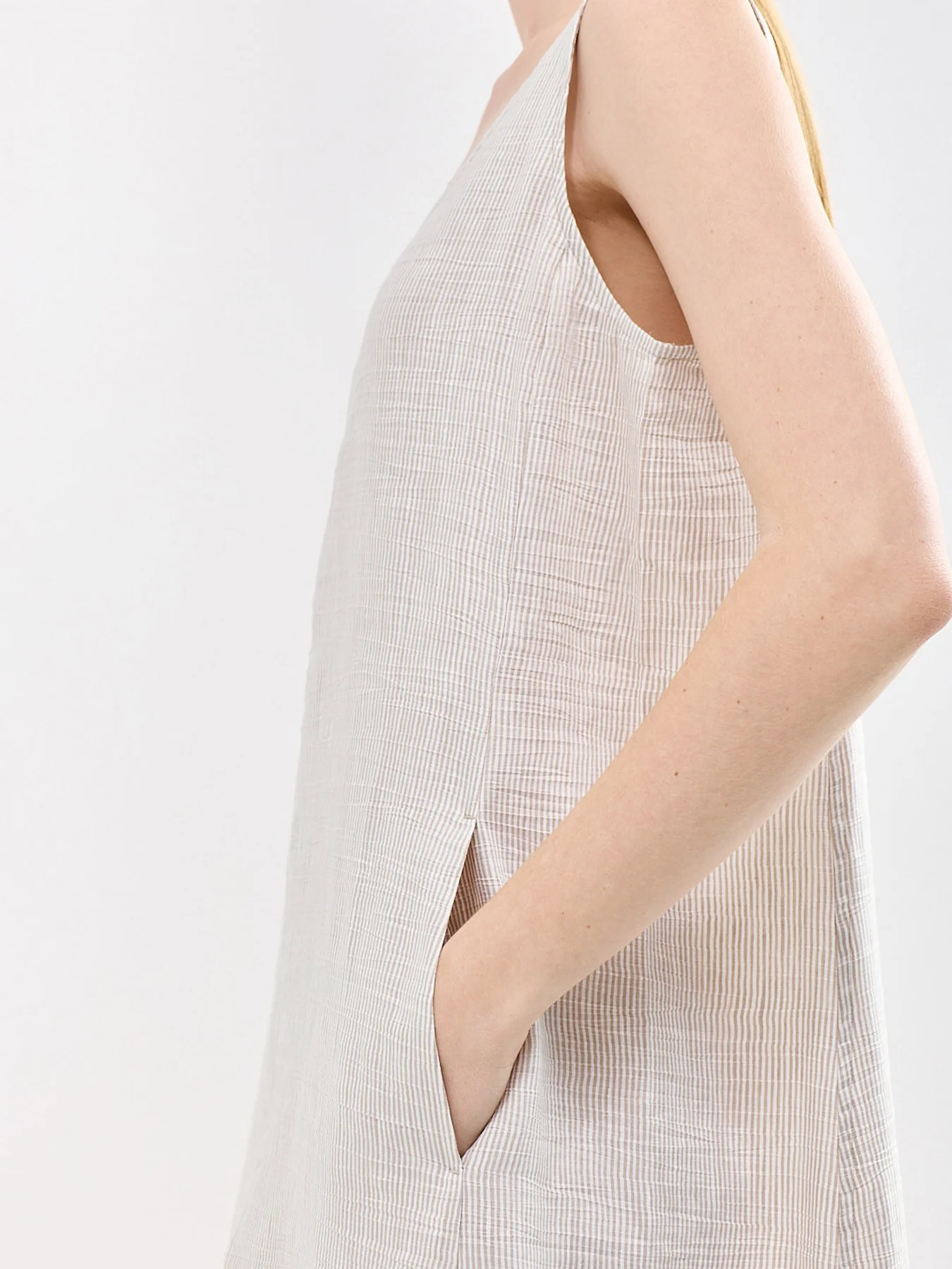 Scoop Neck Midi Dress Beige - Image 3
