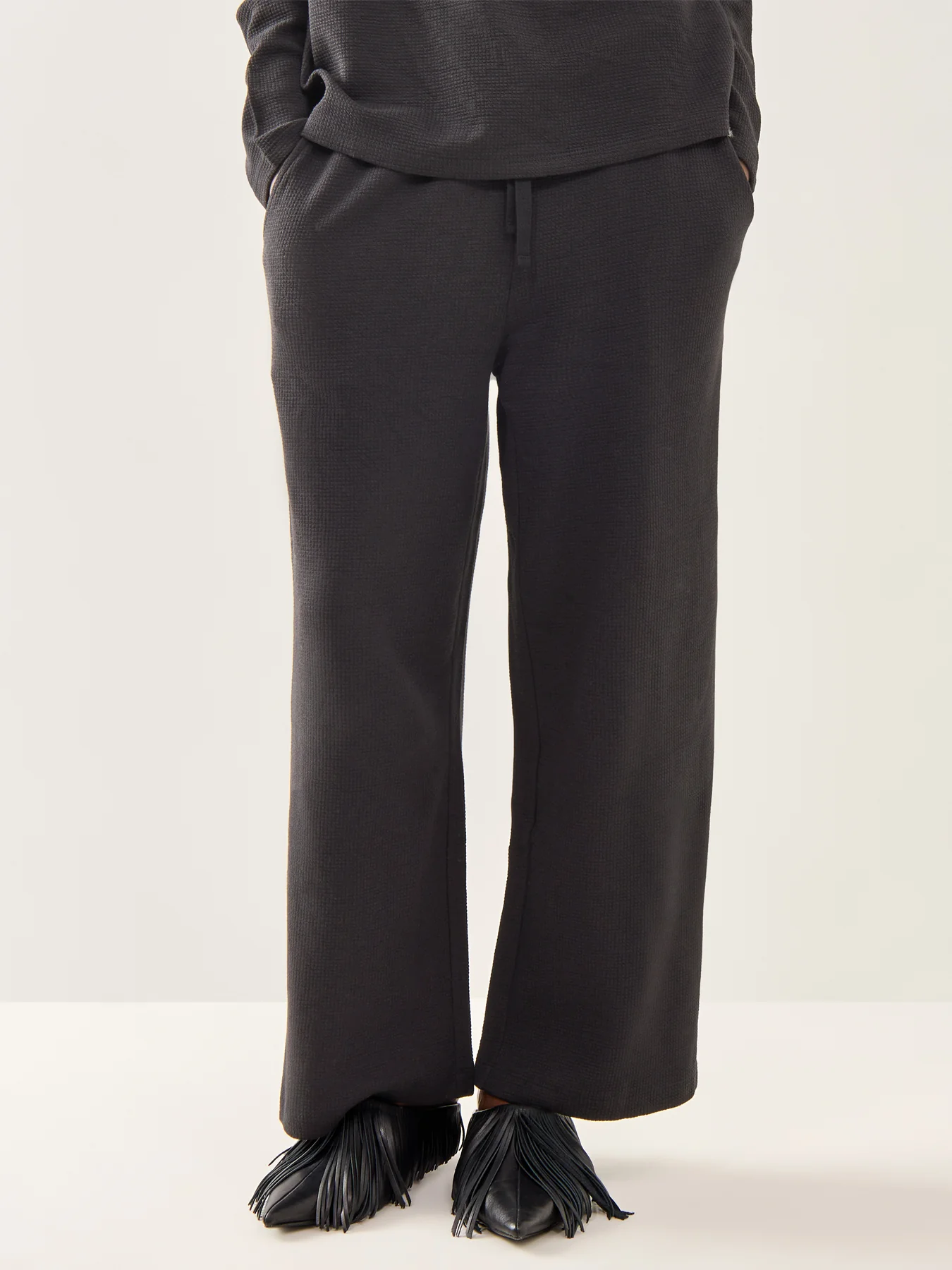 Wide Ankle Pant with Drawstring Black - Image 4