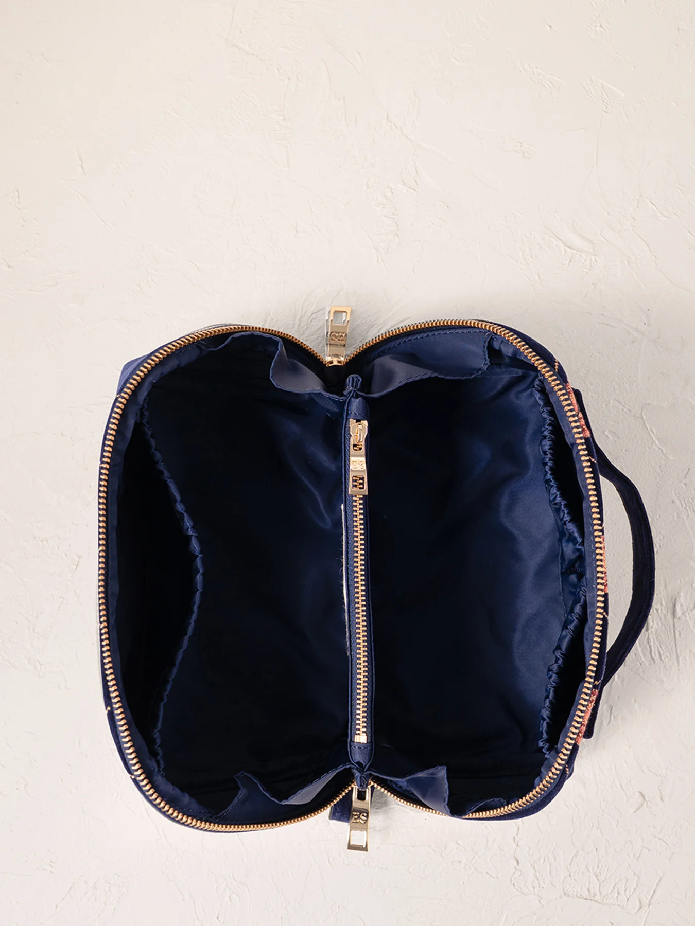 Rose Velvet Open Flat Makeup Bag Navy - Image 4