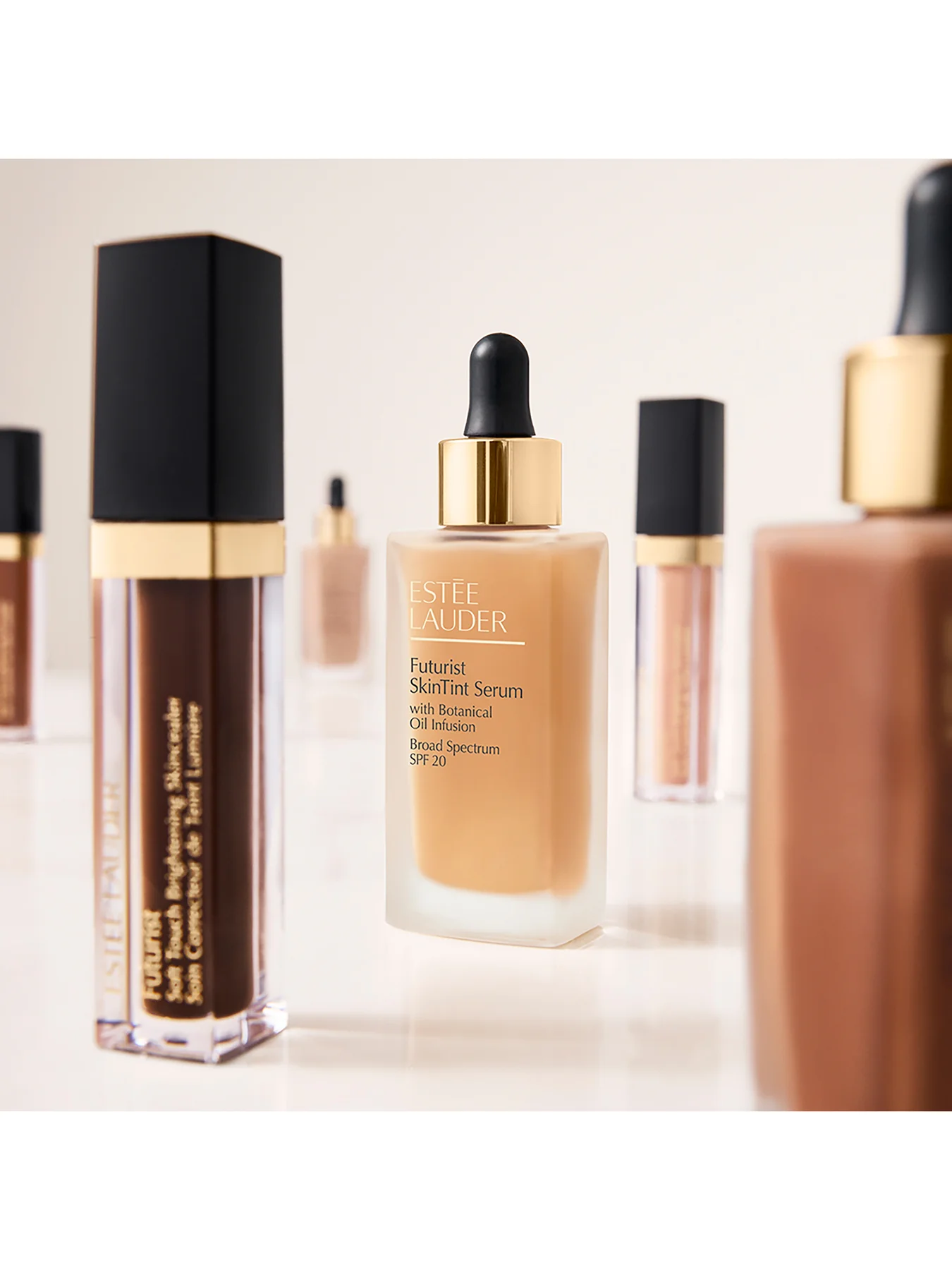 Futurist Soft Touch Brightening Skincealer - Image 34