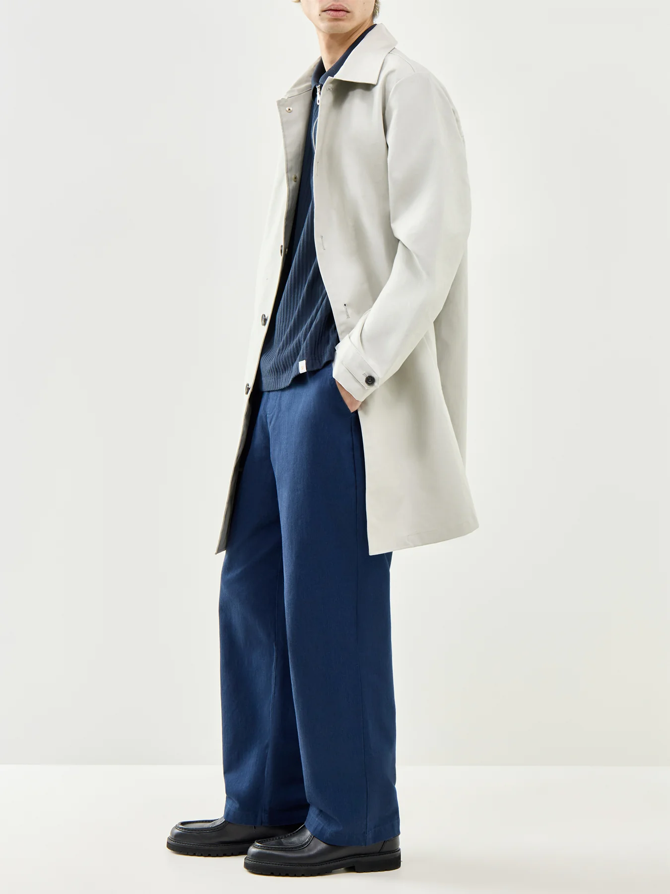Mac Coat White - Image 4