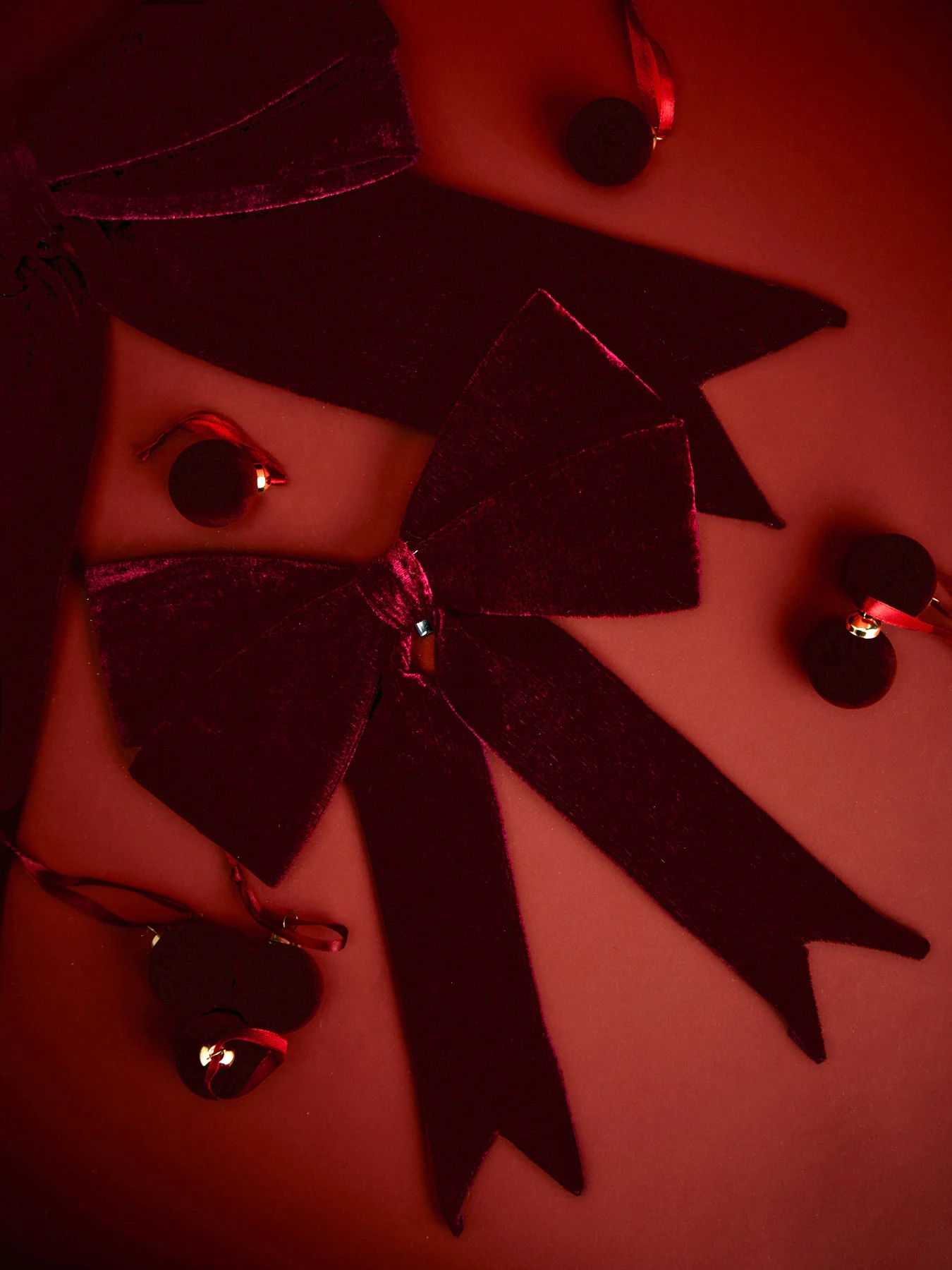 Velvet Wired Bow For Christmas Decoration 35cm Red - Image 2