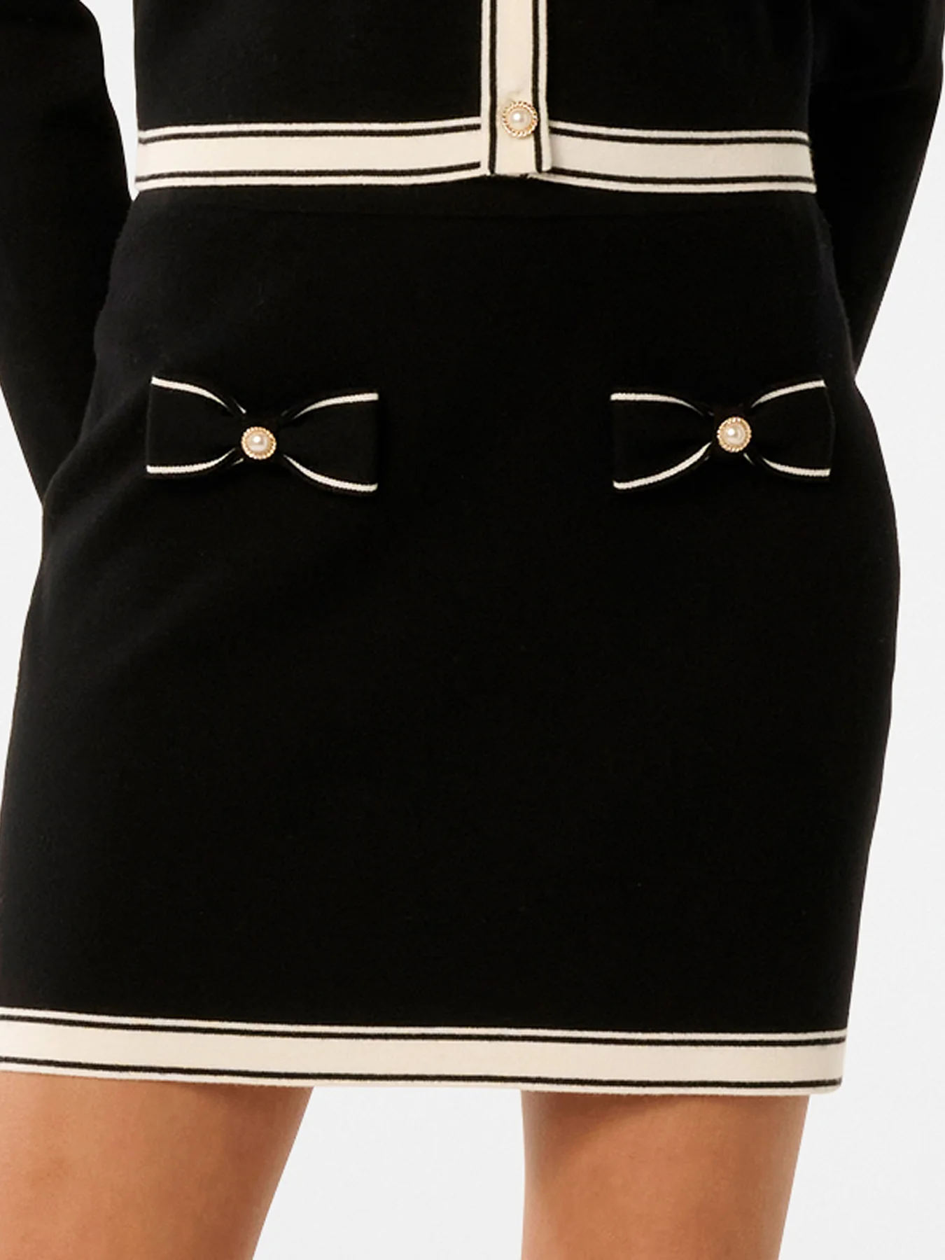 Cece Bow Detail Skirt Black - Image 4