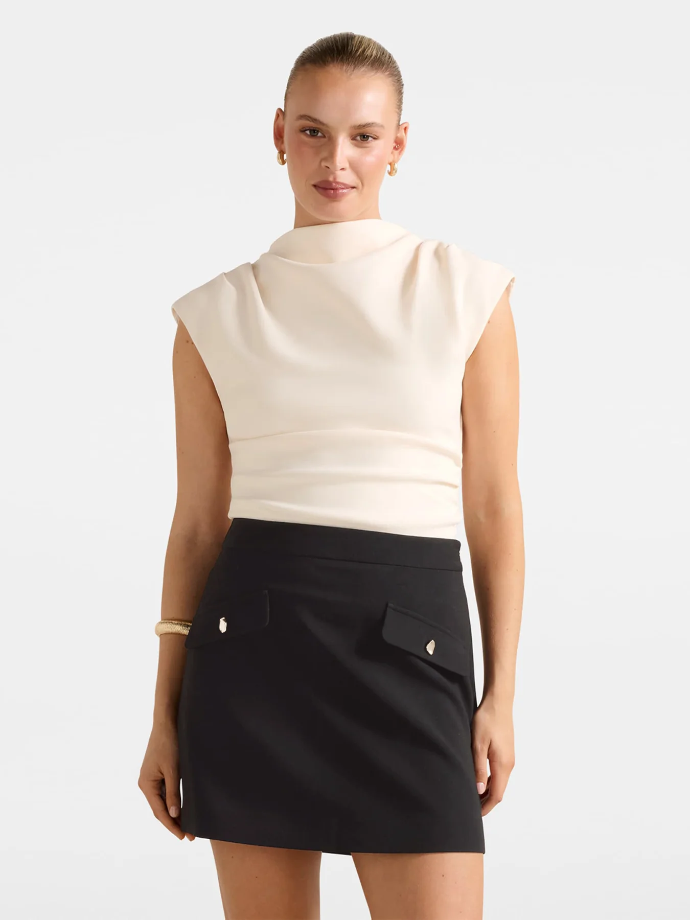 Hazel Pocket Mini Skirt - Image 3