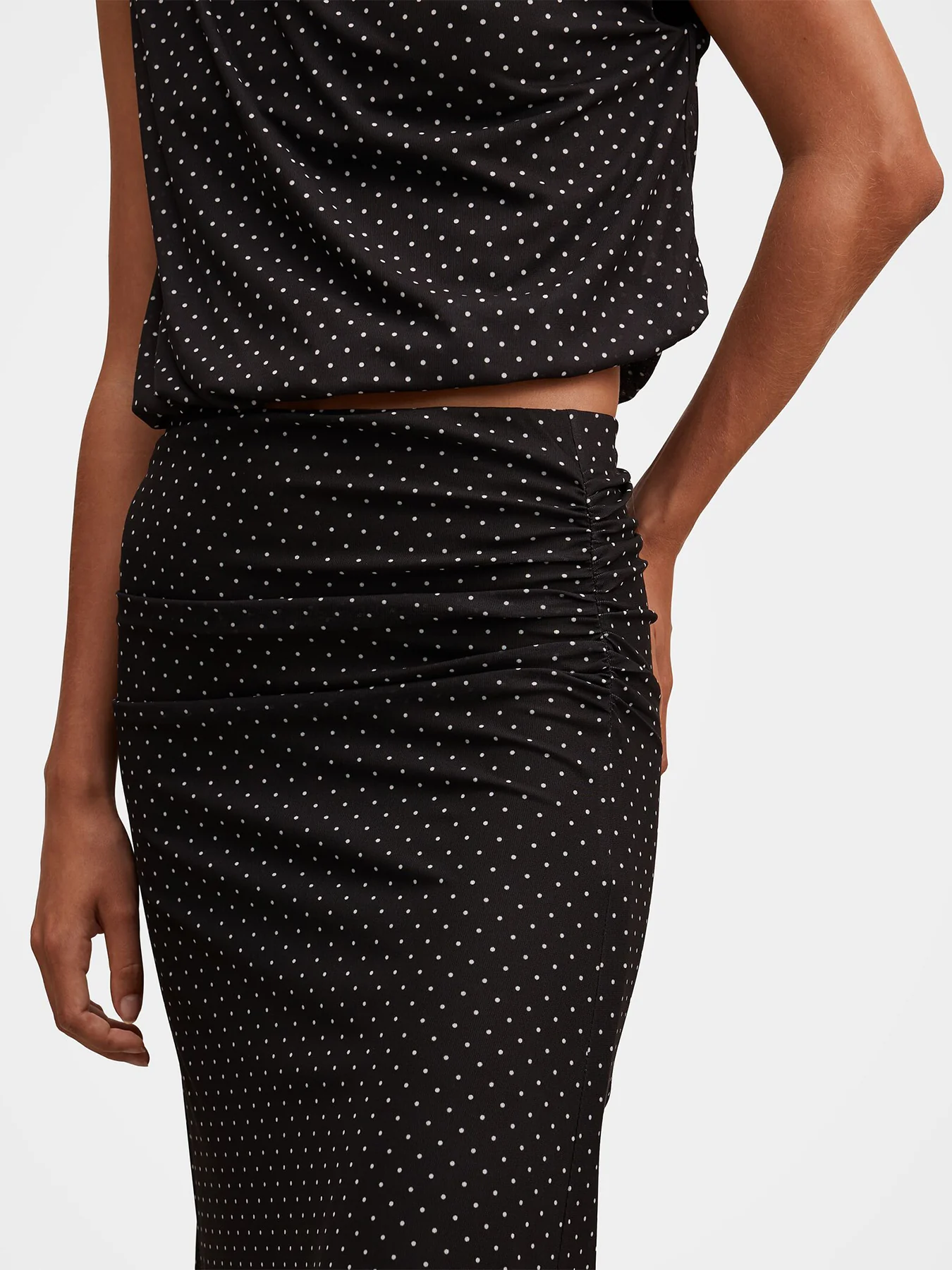 Mimi Spot Print Flute Maxi Skirt Black - Image 5