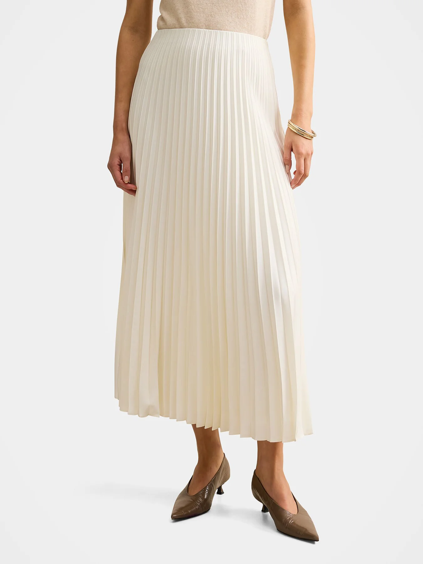 Yasmin Satin Pleated Skirt Cream - Image 4