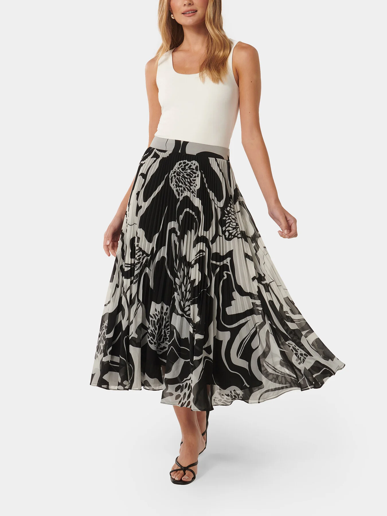 Aurora Pleated Skirt - Image 2
