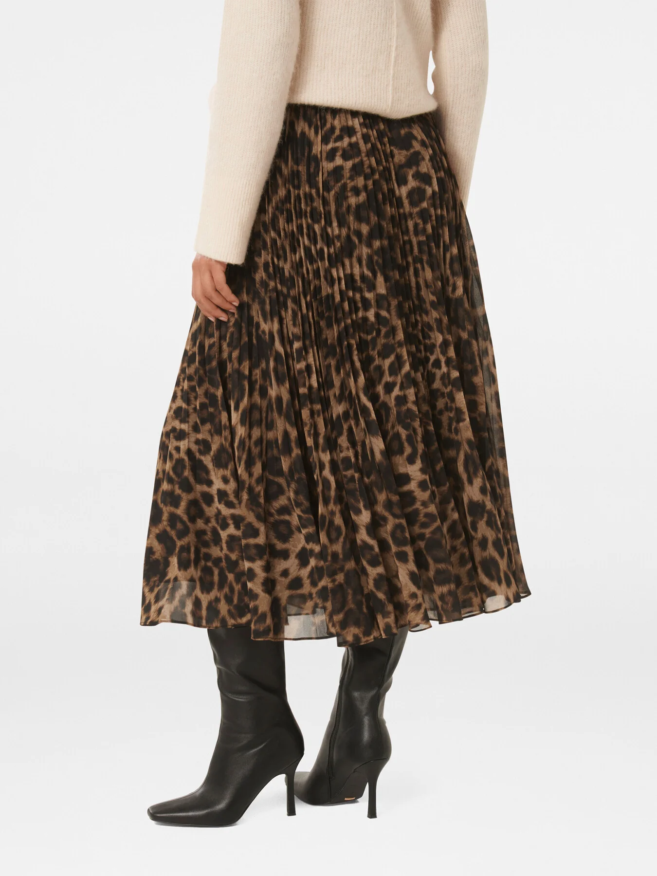 Aurora Pleated Skirt - Image 3