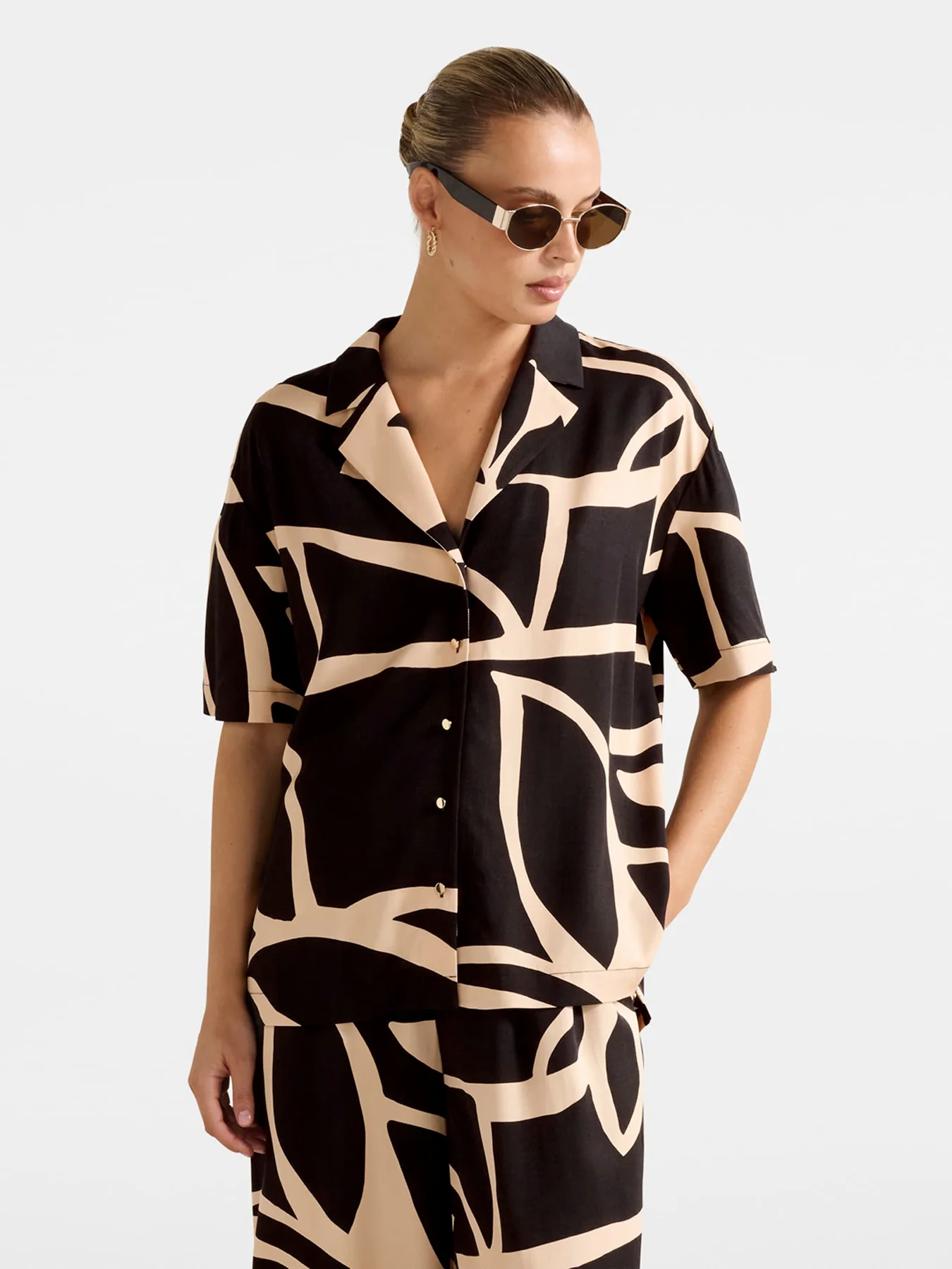 Flossie Printed Short Sleeves Shirt - Image 4