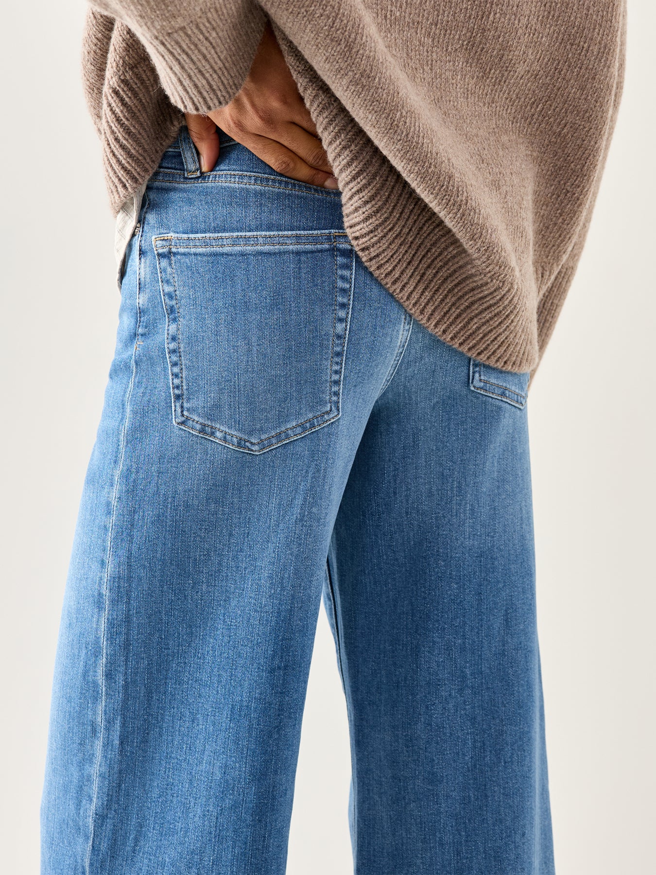 Le Slim Palazzo Jeans Drizzle - Image 3
