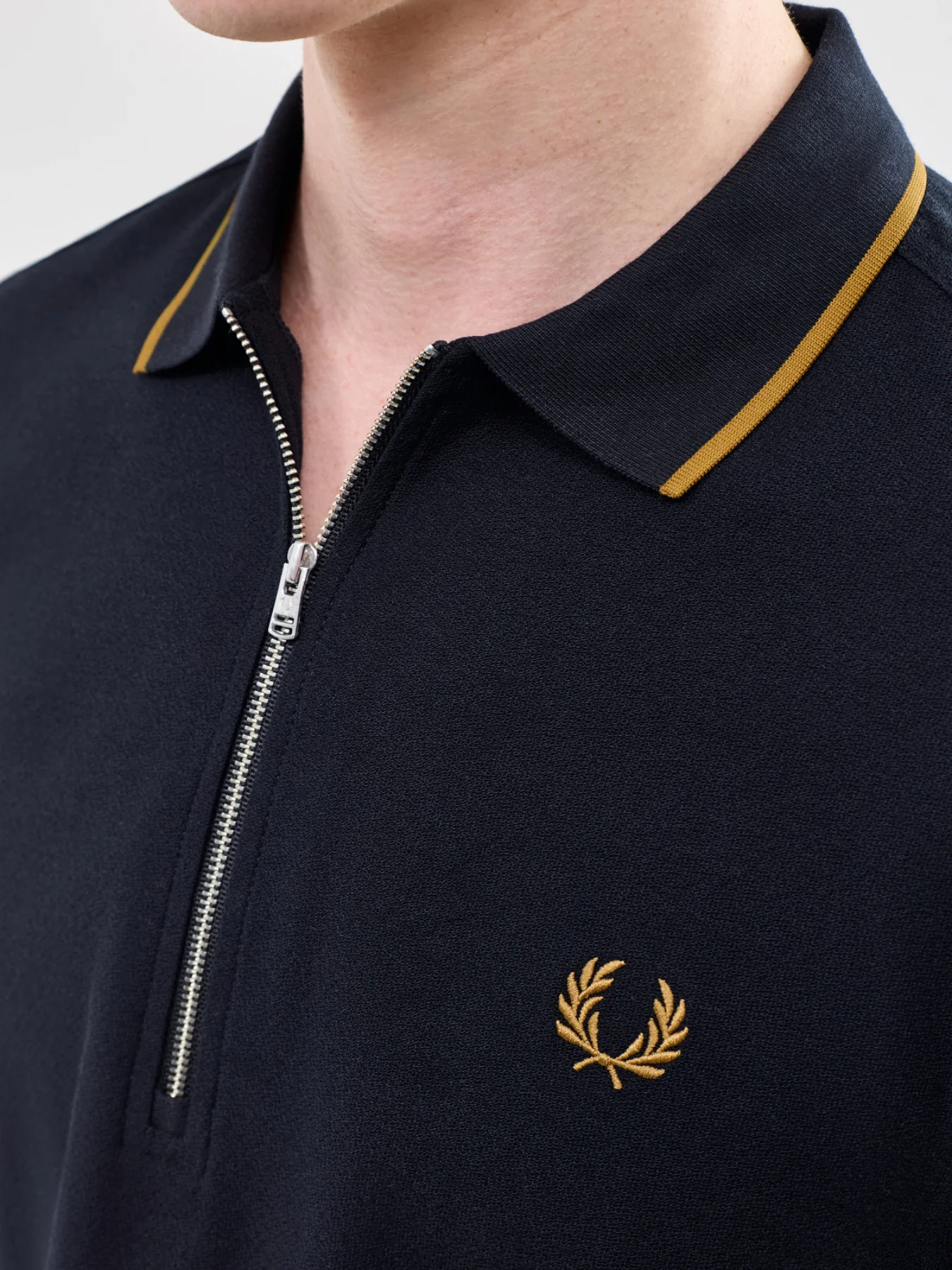Crepe Pique Polo Shirt Black - Image 3
