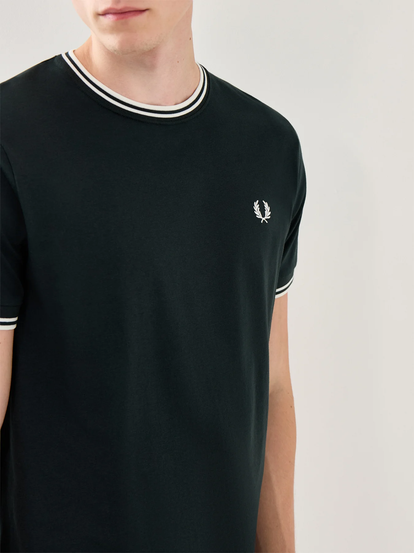 Twin Tipped T-Shirt Short Sleeves Black - Image 3