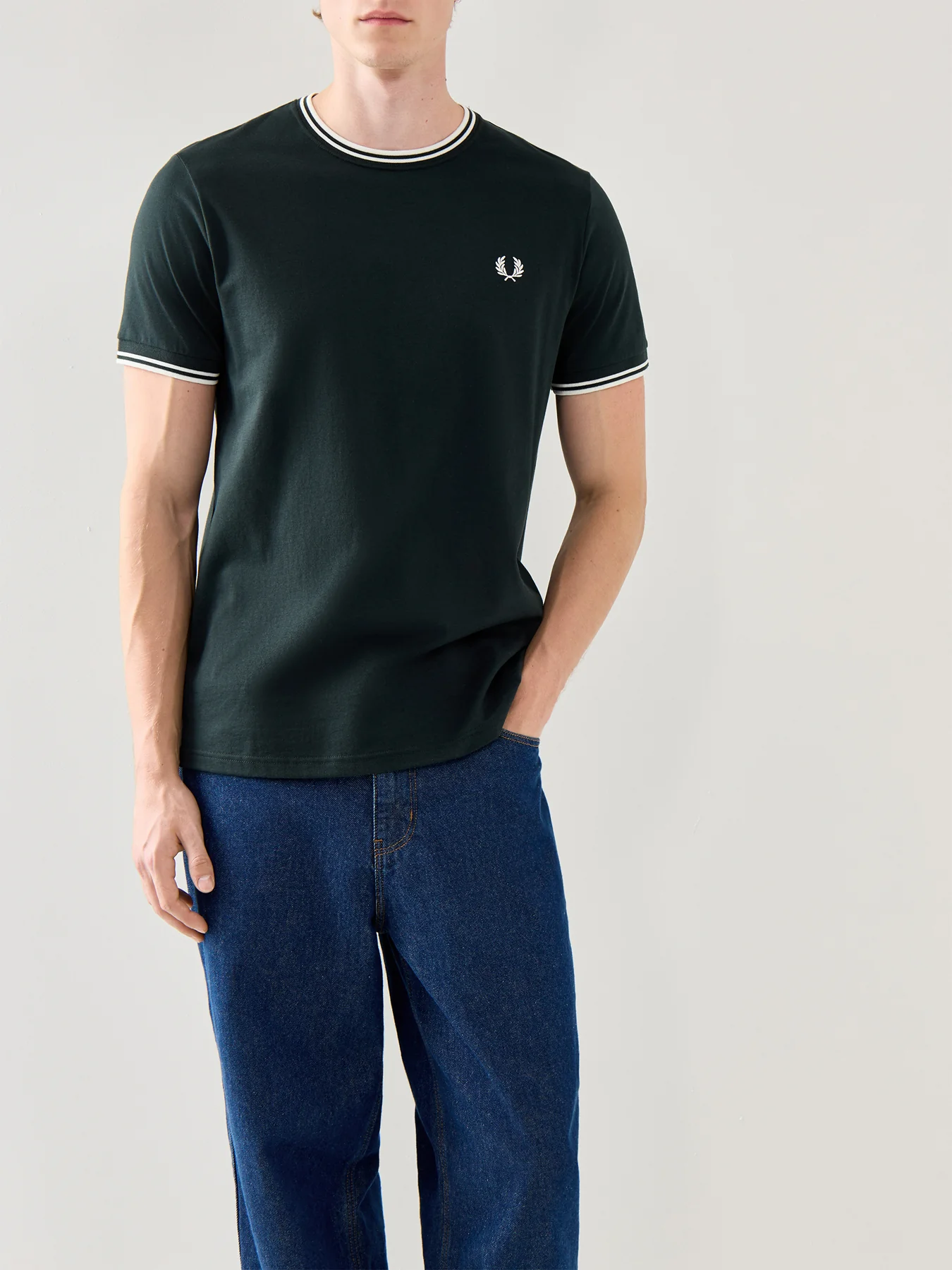 Twin Tipped T-Shirt Short Sleeves Black - Image 4