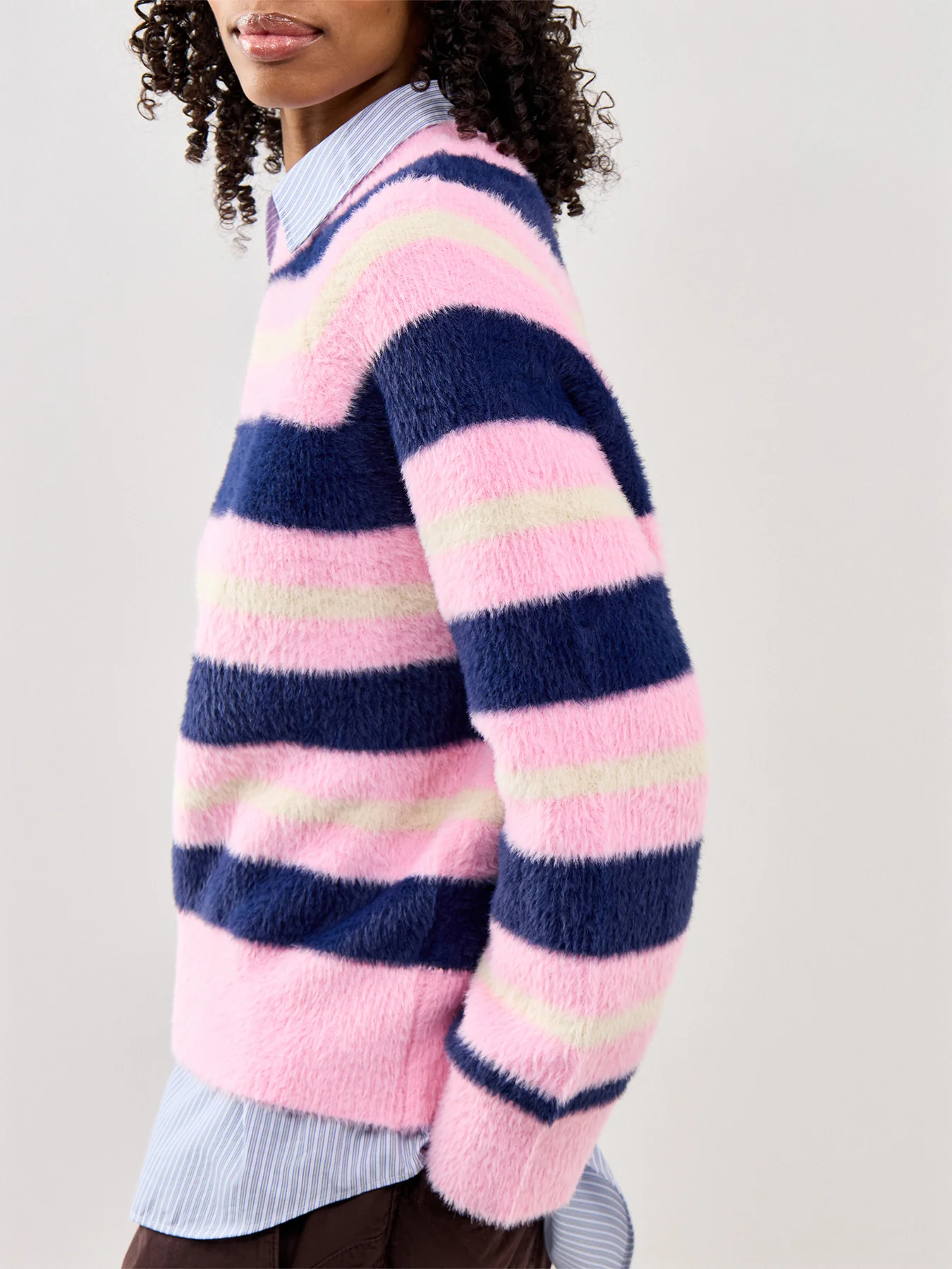 Himalayen Sweater Pink - Image 3