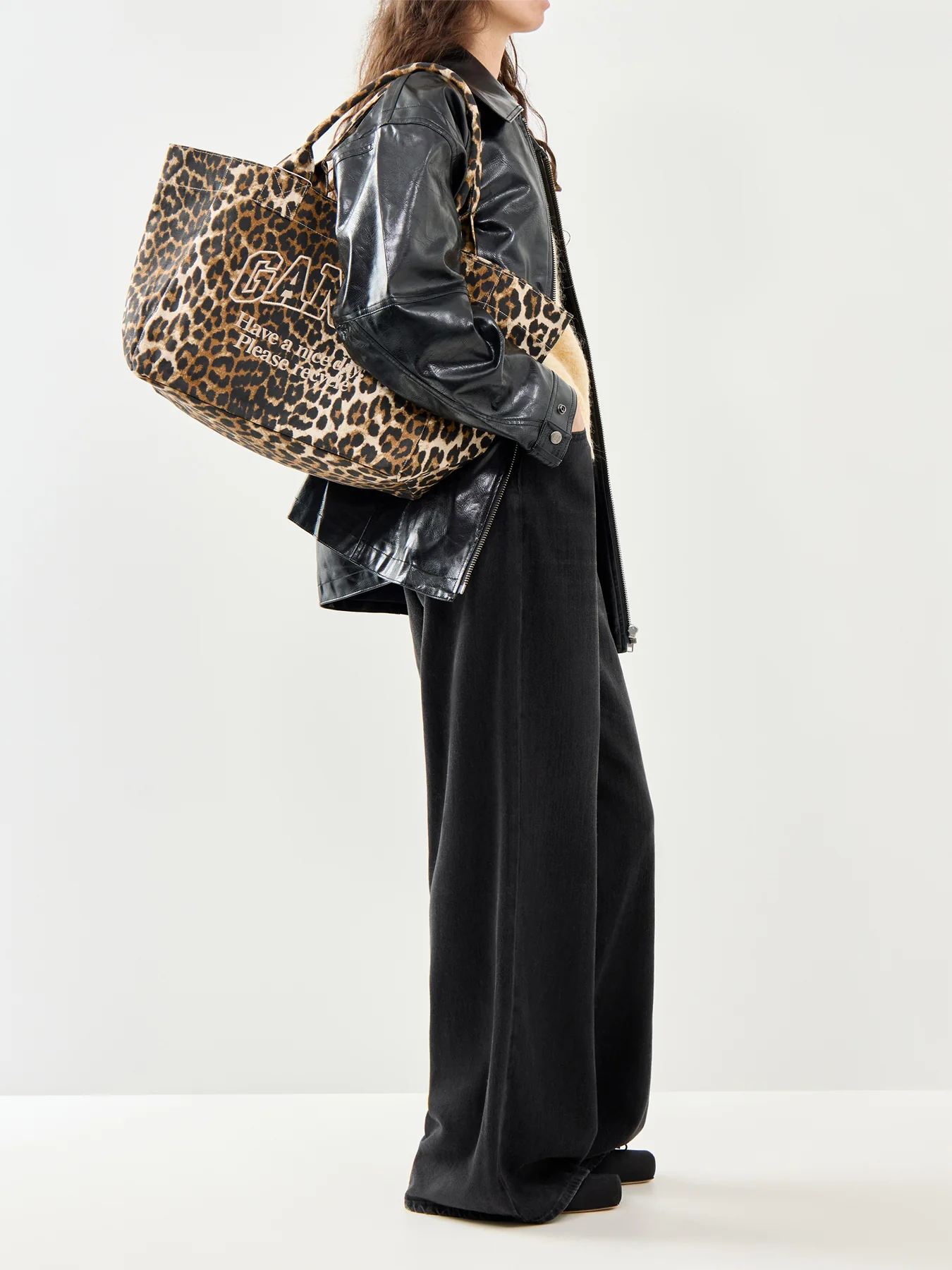 Medium Trapeze Shopper Printed Beige - Image 2