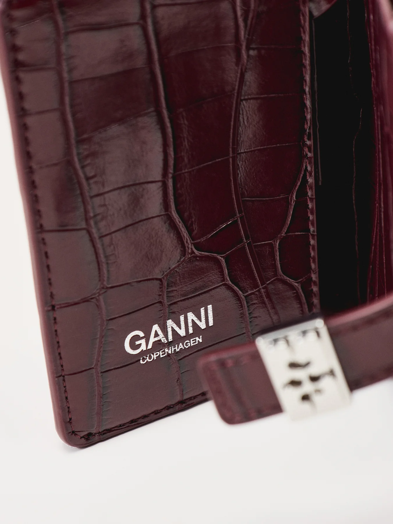 Croco Card Holder Burgundy - Image 3
