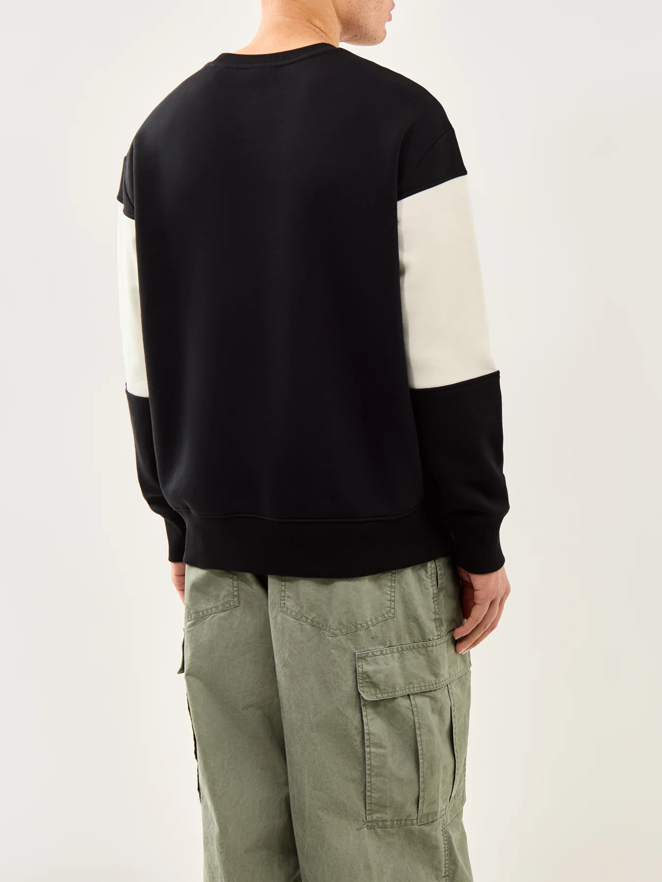 Blocked Embroidered Ski Sweatshirt Black - Image 5