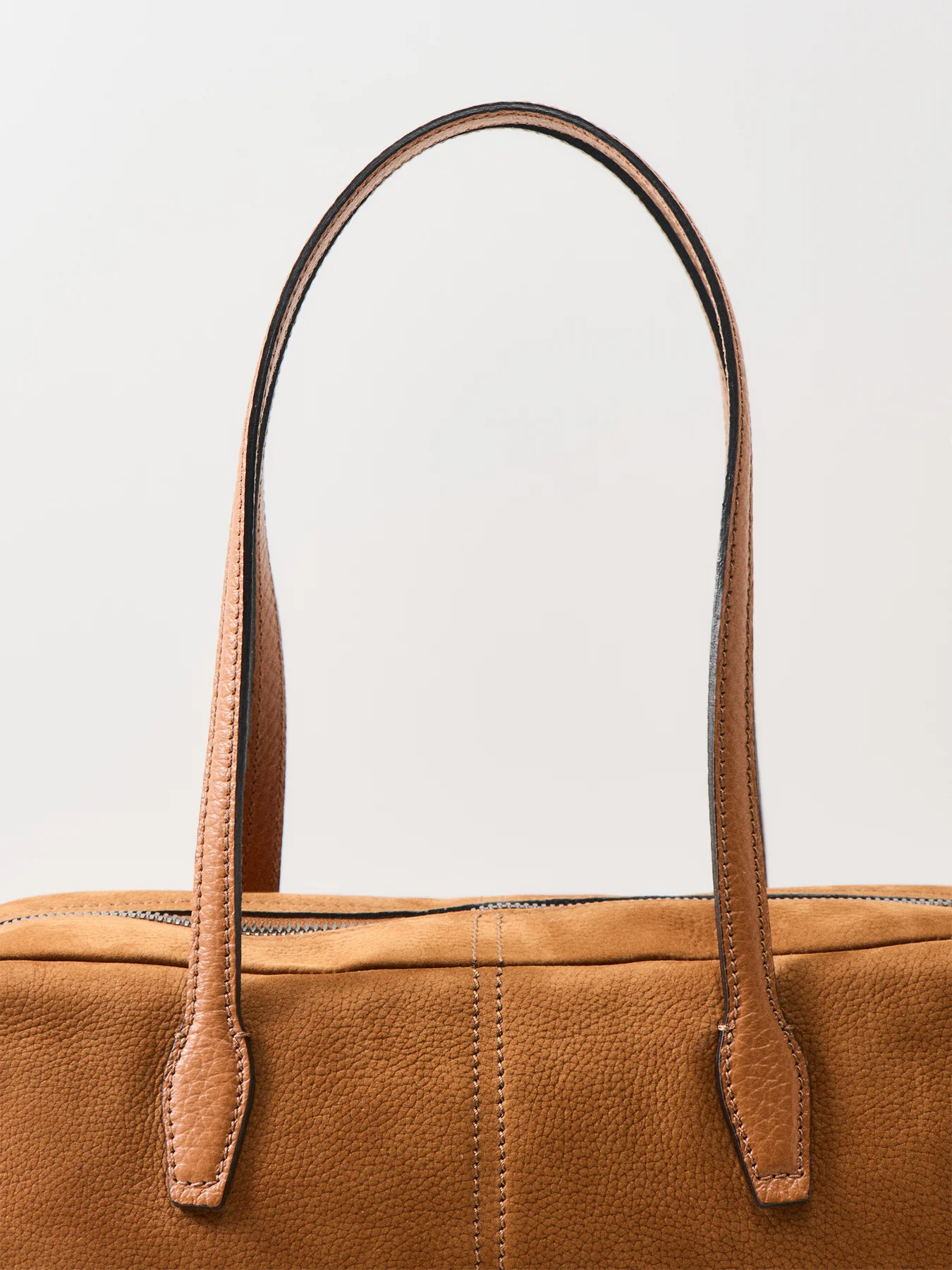 Aryna Shoulder Bag - Image 5