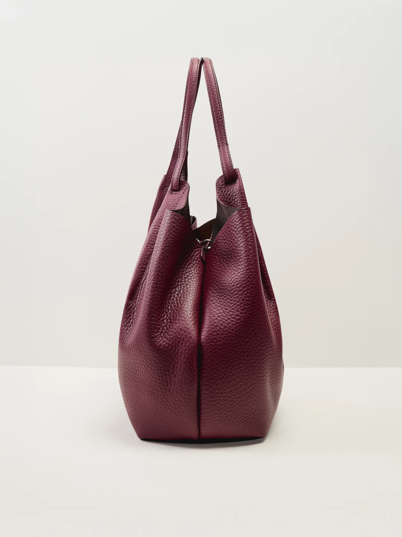 Dua Large Shoulder Leather Tote Bag Berry Wine - Image 4