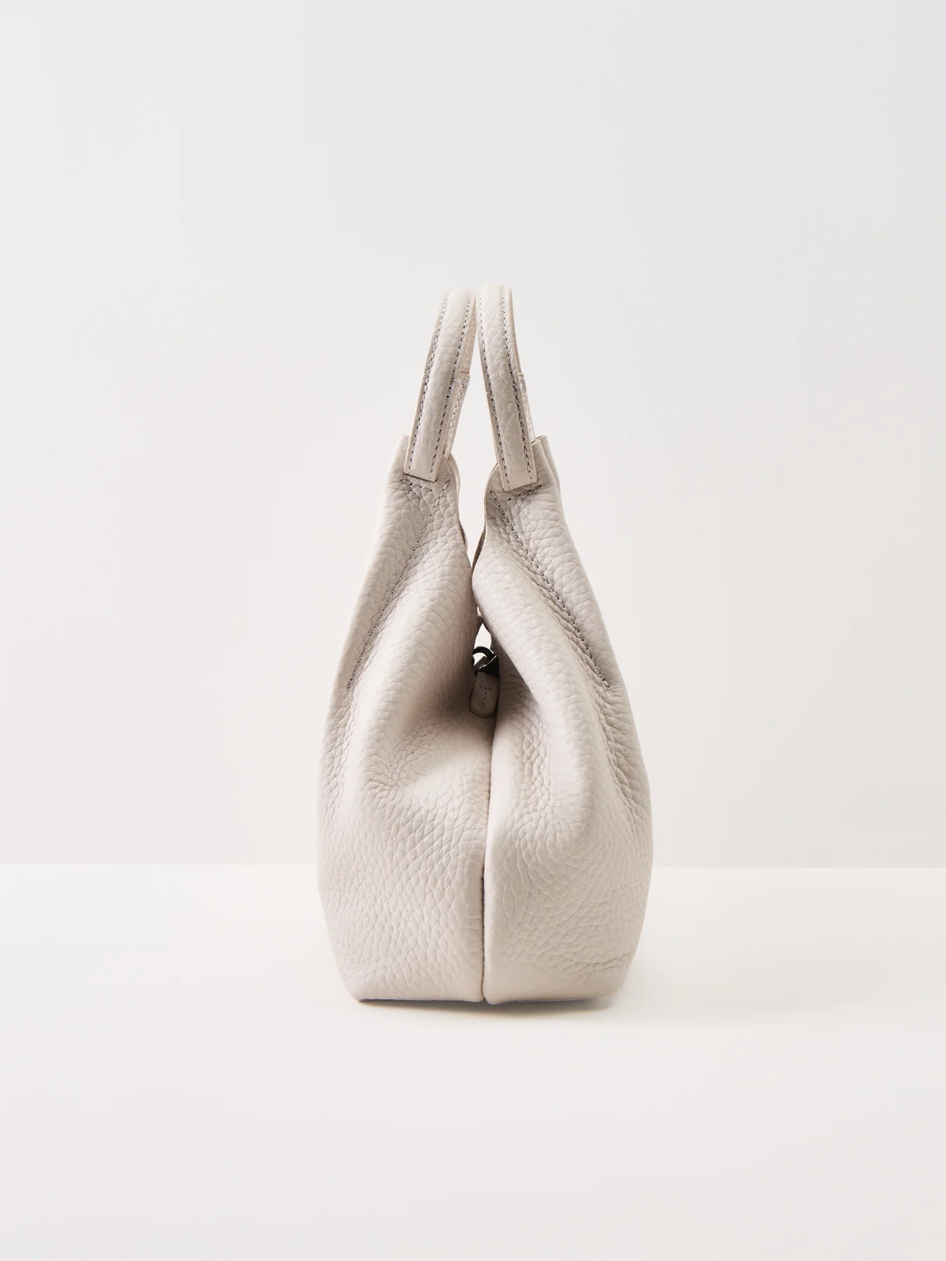 Dua Medium Leather Crossbody Bag White - Image 4