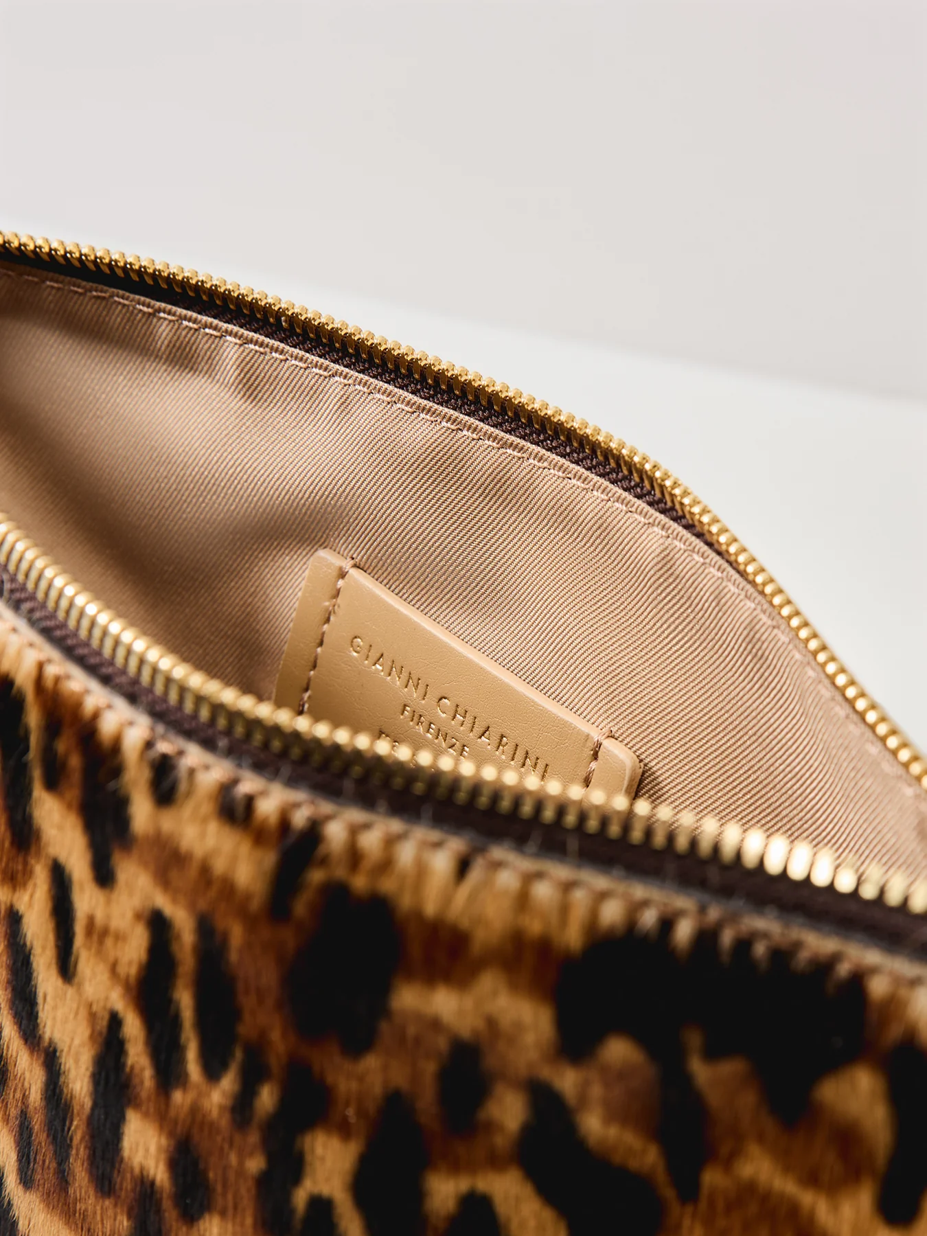 Hermy Lynx Clutch Bag - Image 5