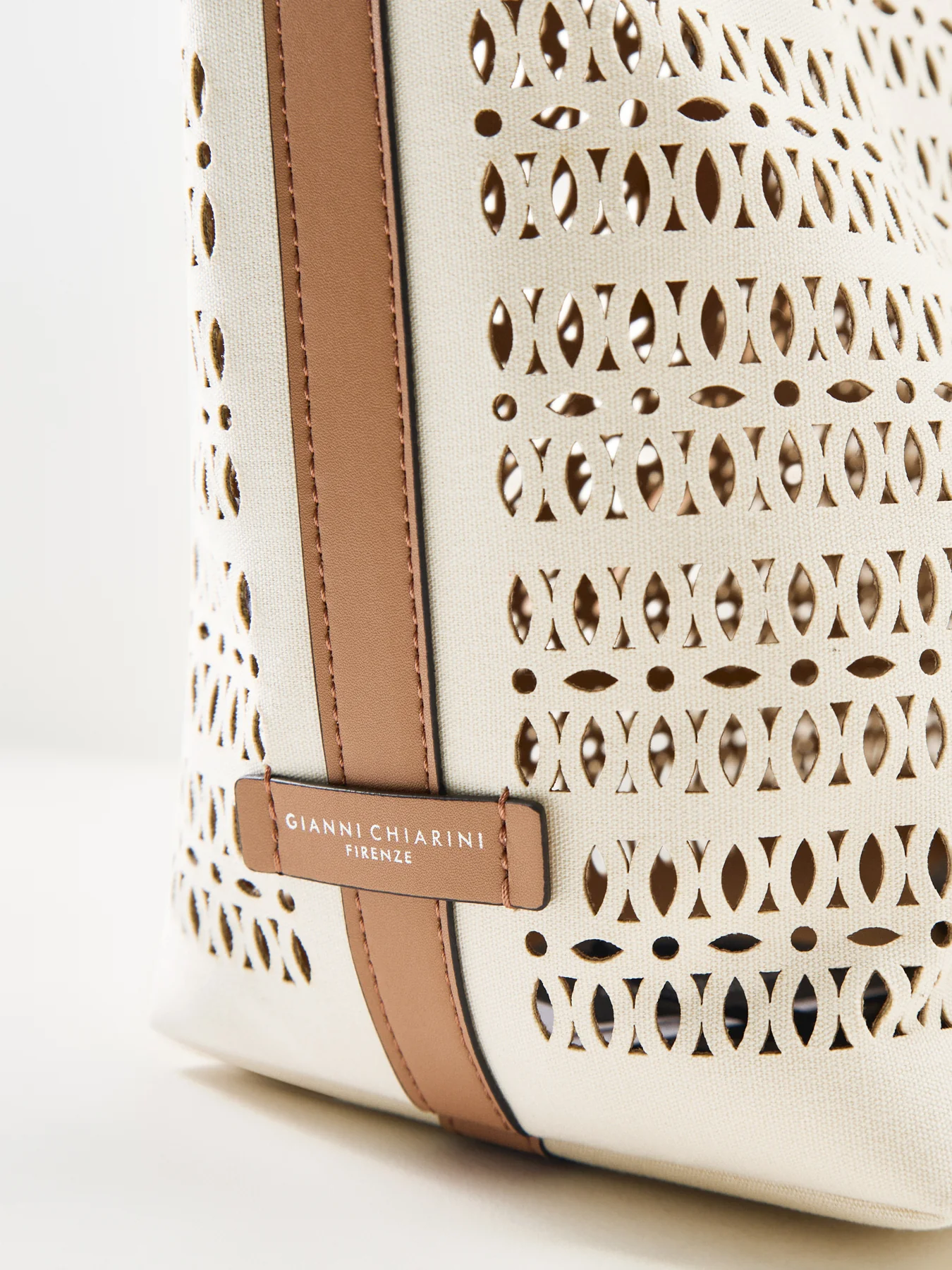 Mashup Laser Cut Leather Tote Bag Cream - Image 5
