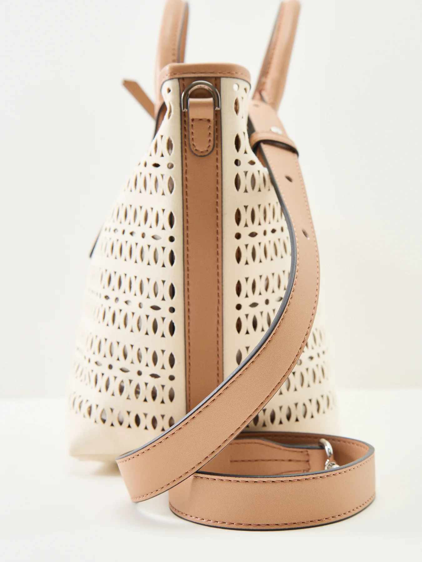 Mashup Laser Cut Tote Bag Cream - Image 5