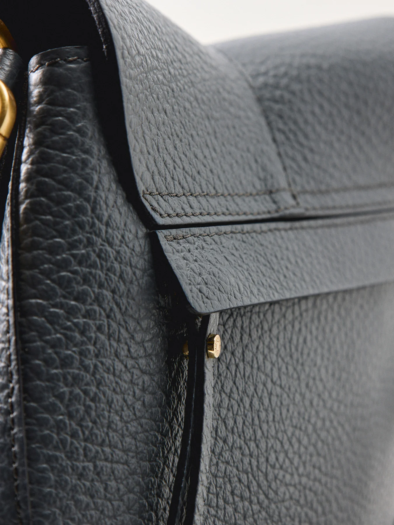 New Helena Round Crossbody Navy - Image 5