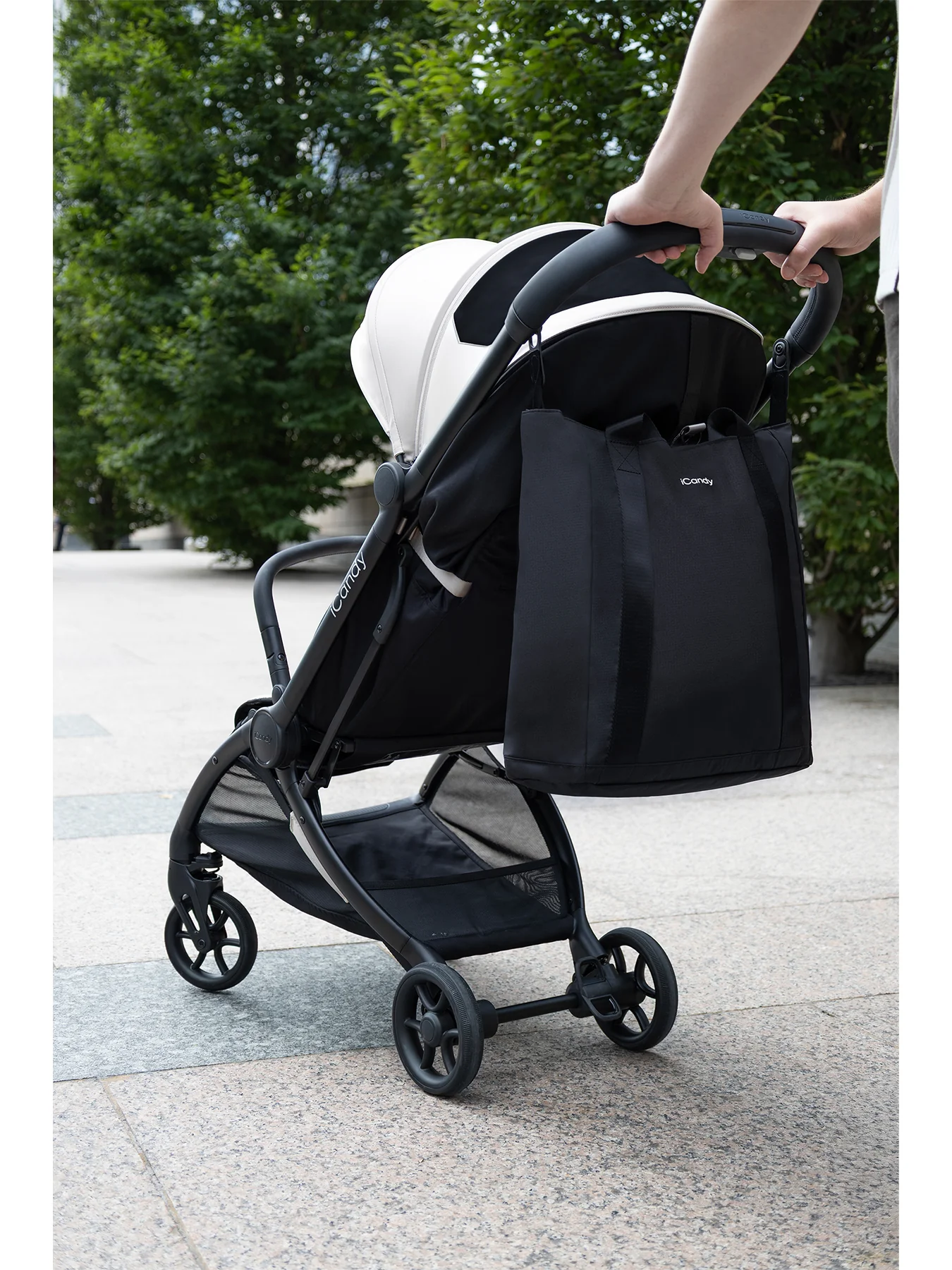 Everyway Changing Bag Black - Image 3