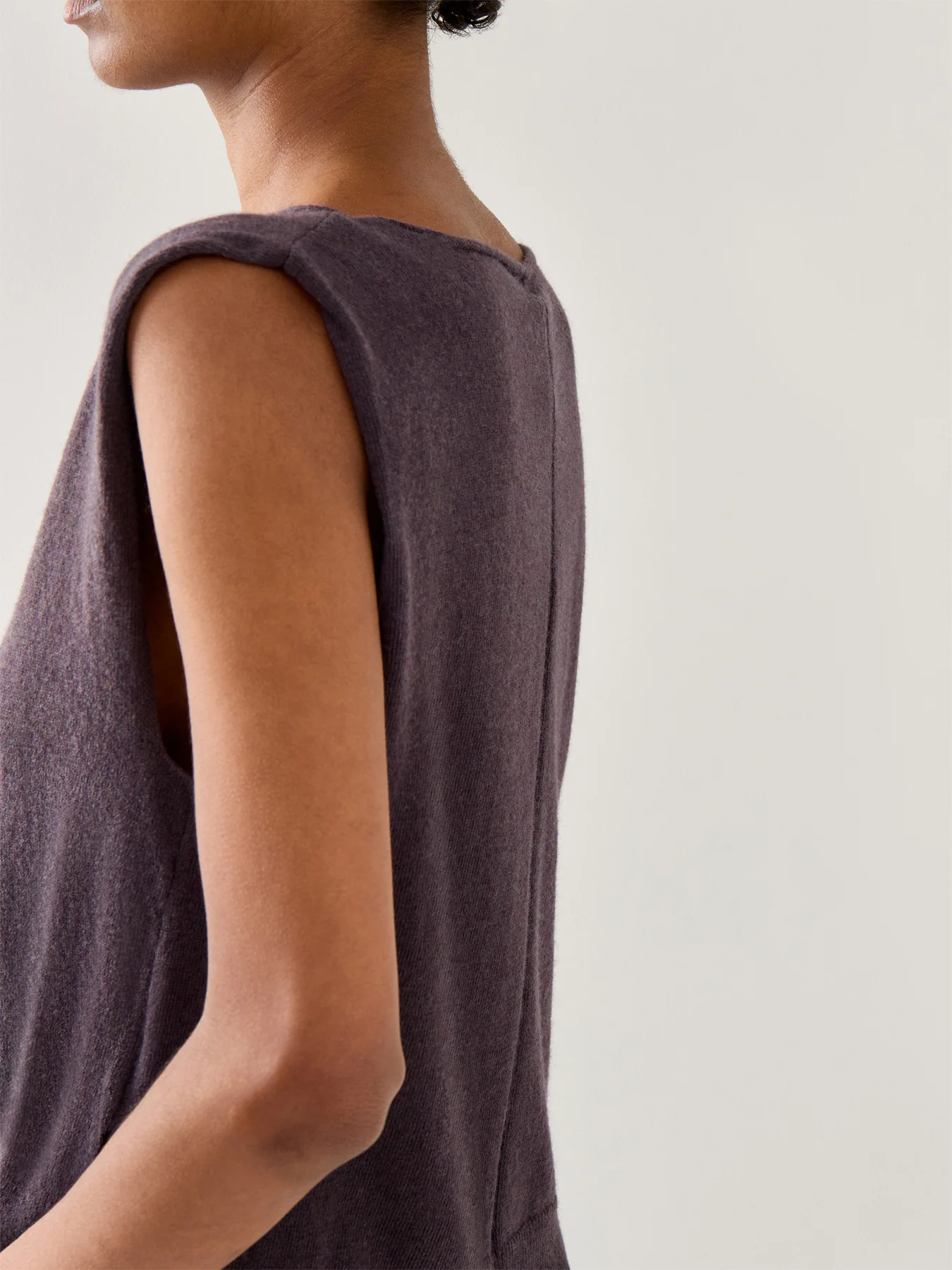 Pullunder 501 Sleeveless Brown - Image 3