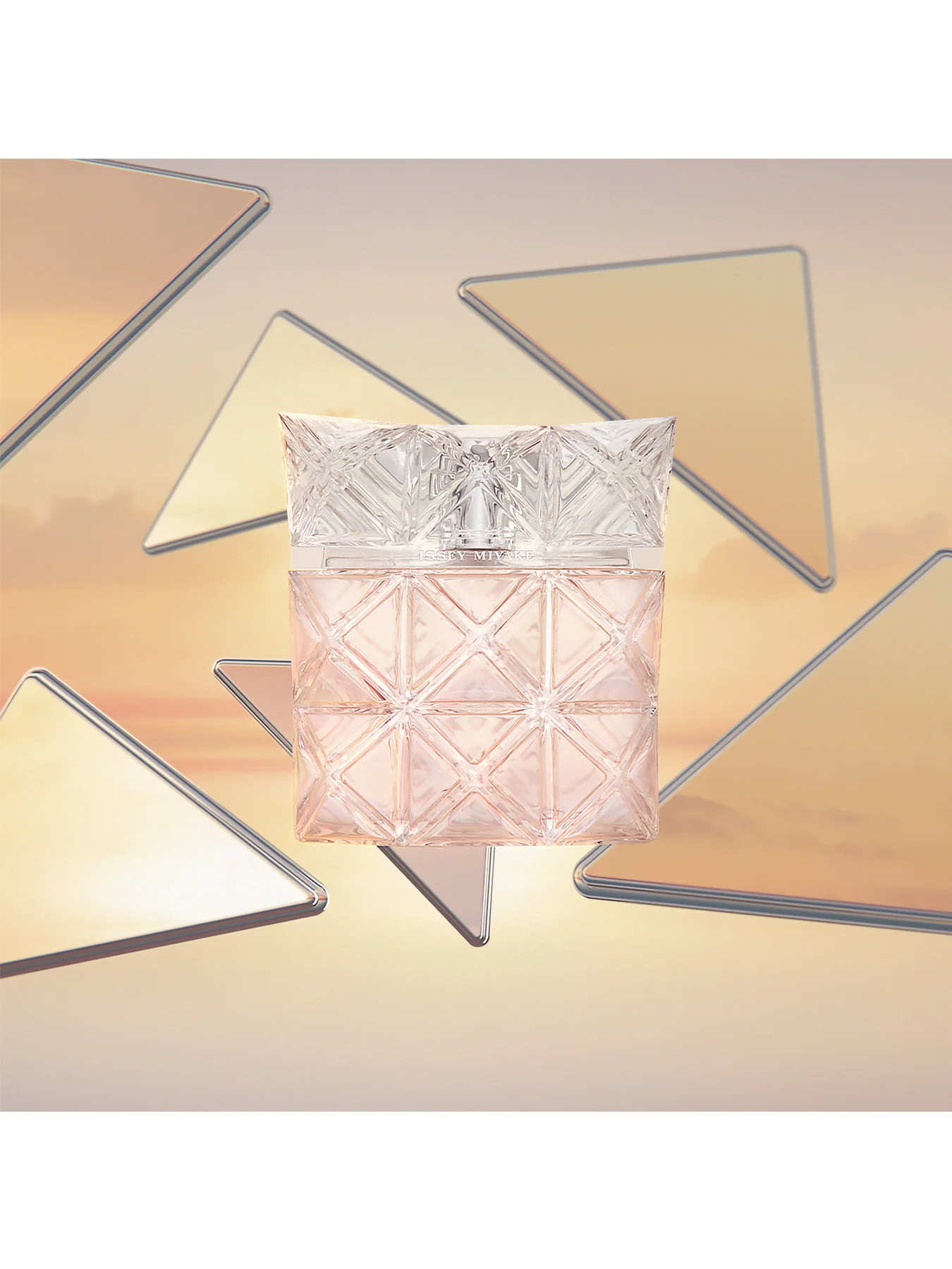 Lumière D’Issey Eau de Parfum 50ml - Image 4