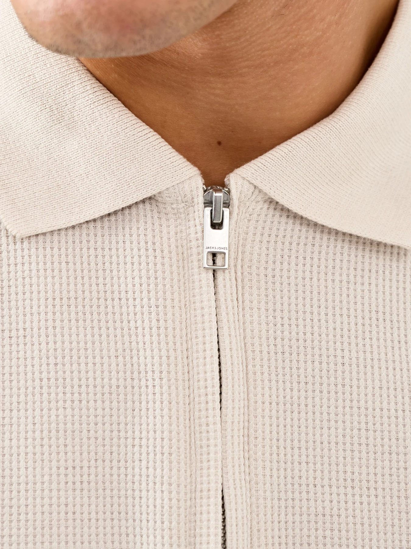 Austin Zip Polo White - Image 3