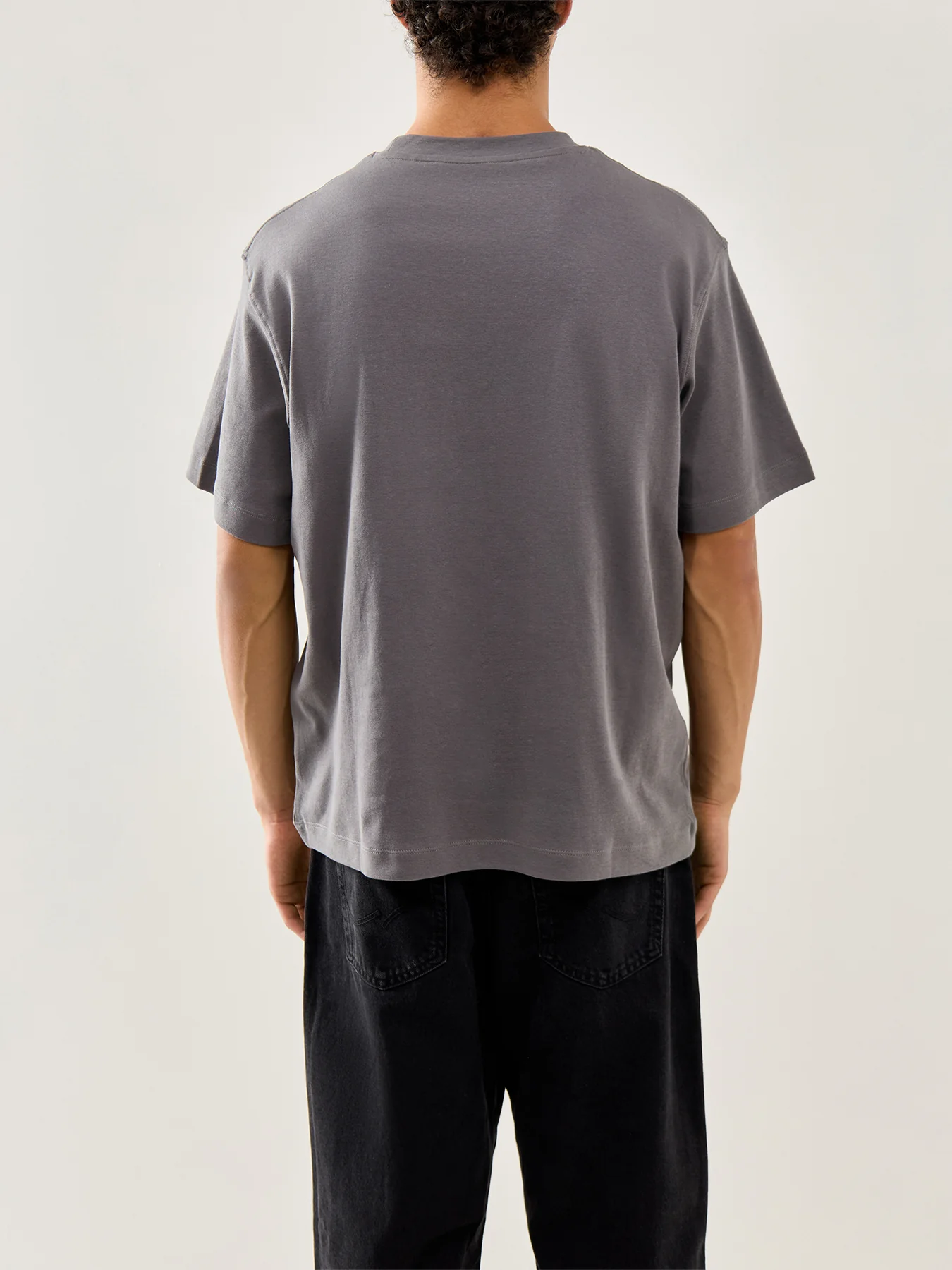 Urban Edge O-Neck T-Shirt - Image 5