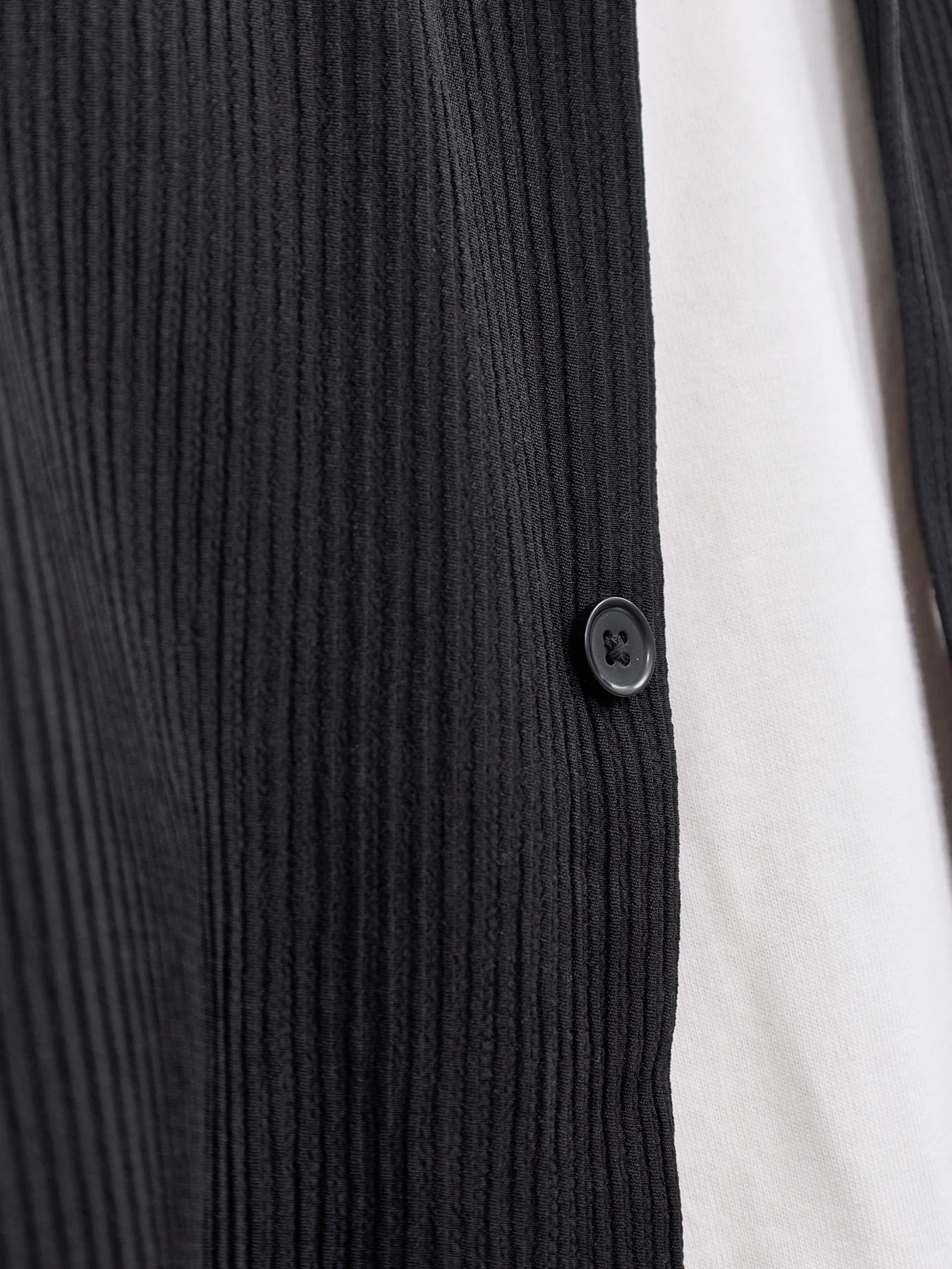 Short Sleeve Resort Shirt Black - Image 3
