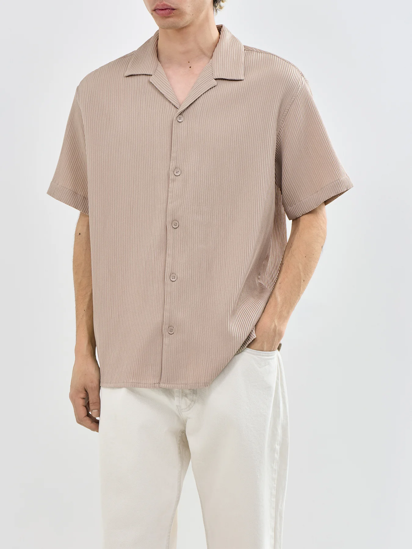 Short Sleeve Resort Shirt Cream - Image 4