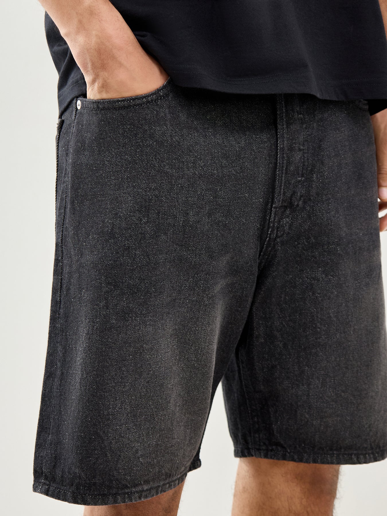 Tony Original Denim Shorts Black - Image 3