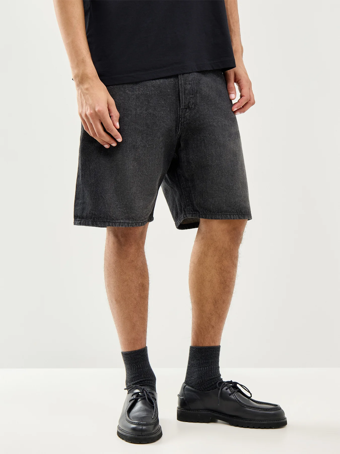 Tony Original Denim Shorts Black - Image 4