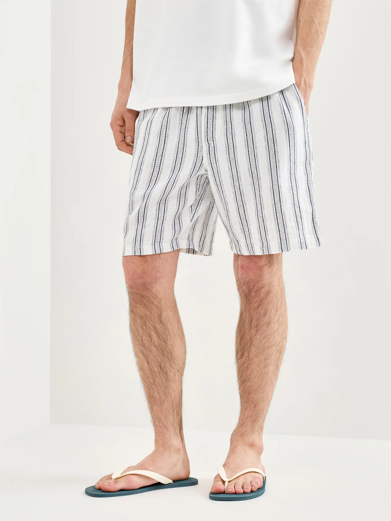 Jaiden Stripe Sweat Shorts - Image 4