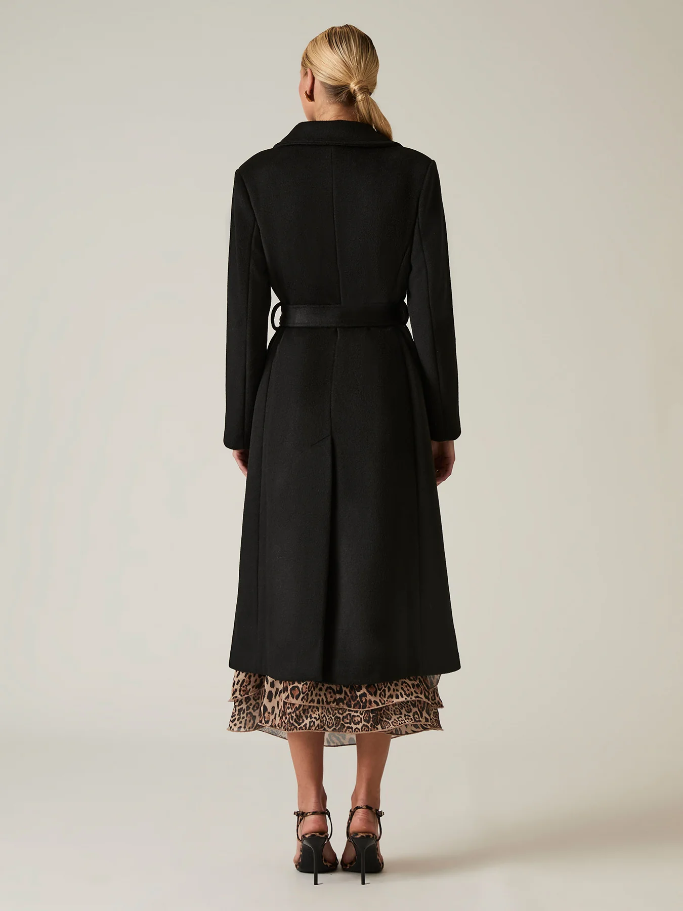 Classic Coat Black - Image 5