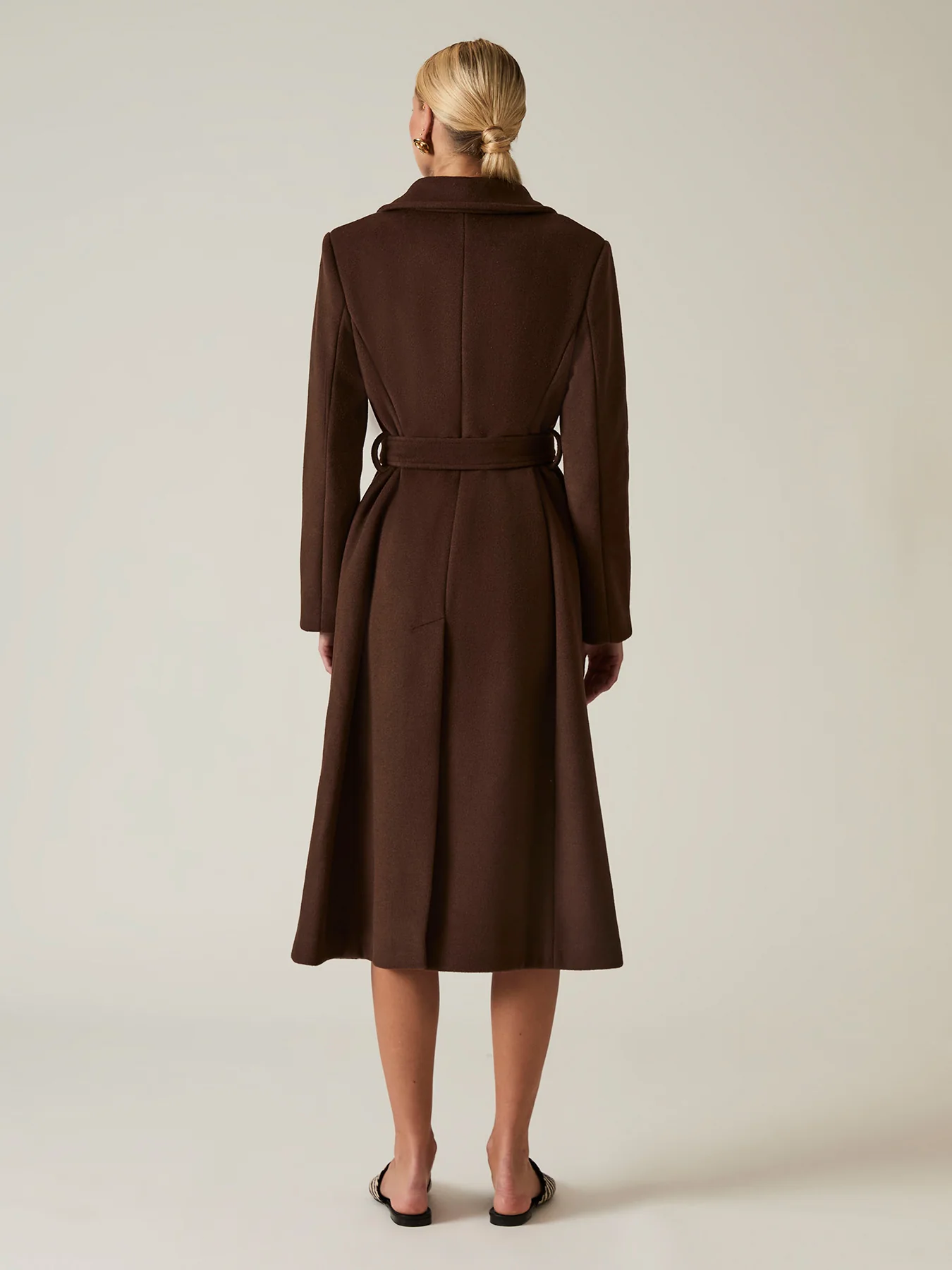 Classic Coat Brown - Image 4