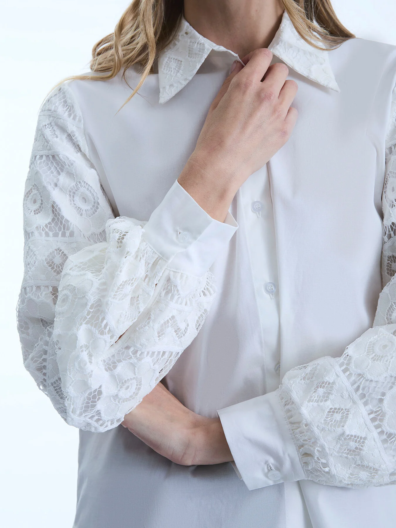 Crochet Sleeves Shirt White - Image 3