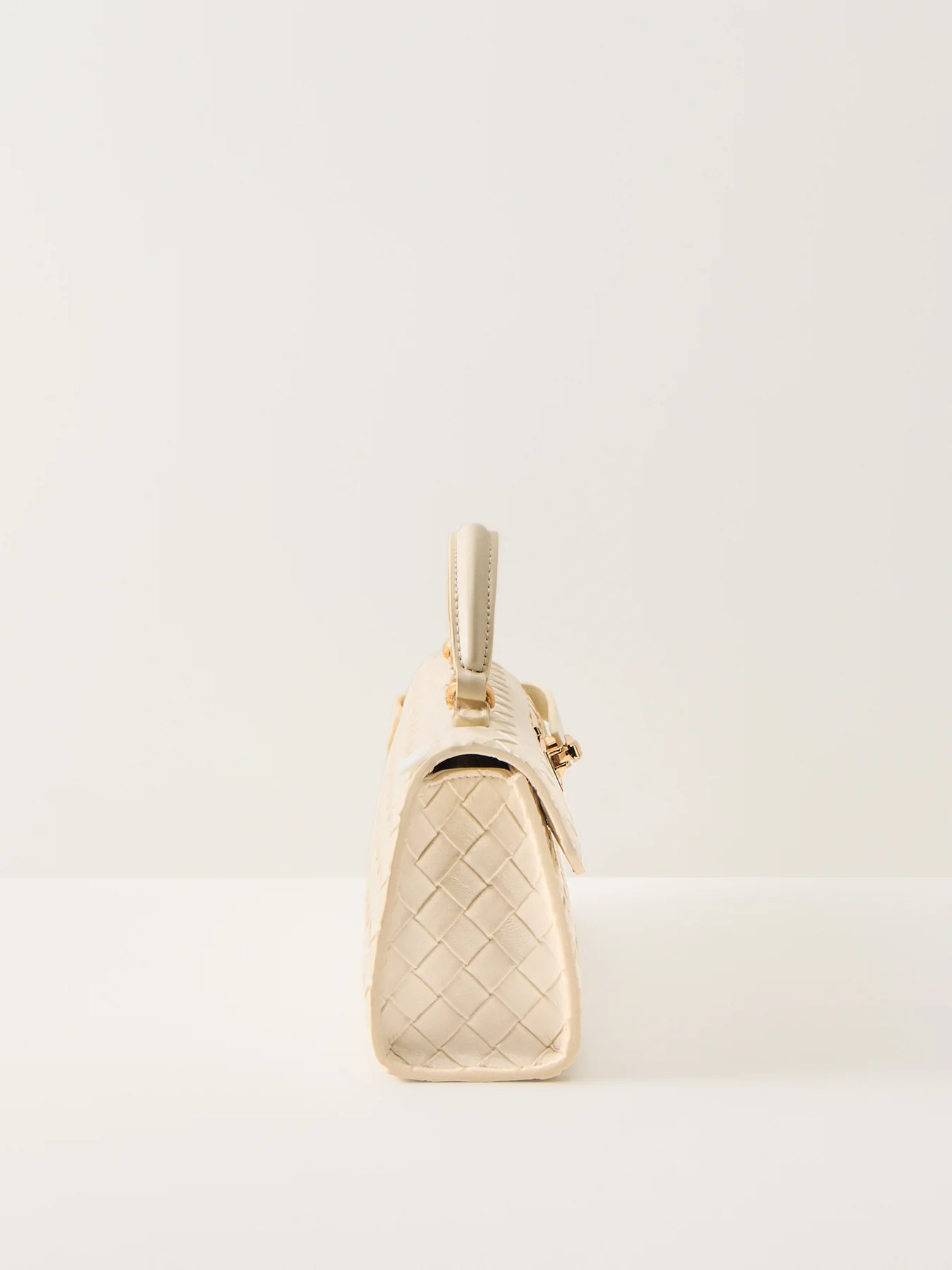 Keyla Weave Top Handle Bag White - Image 4