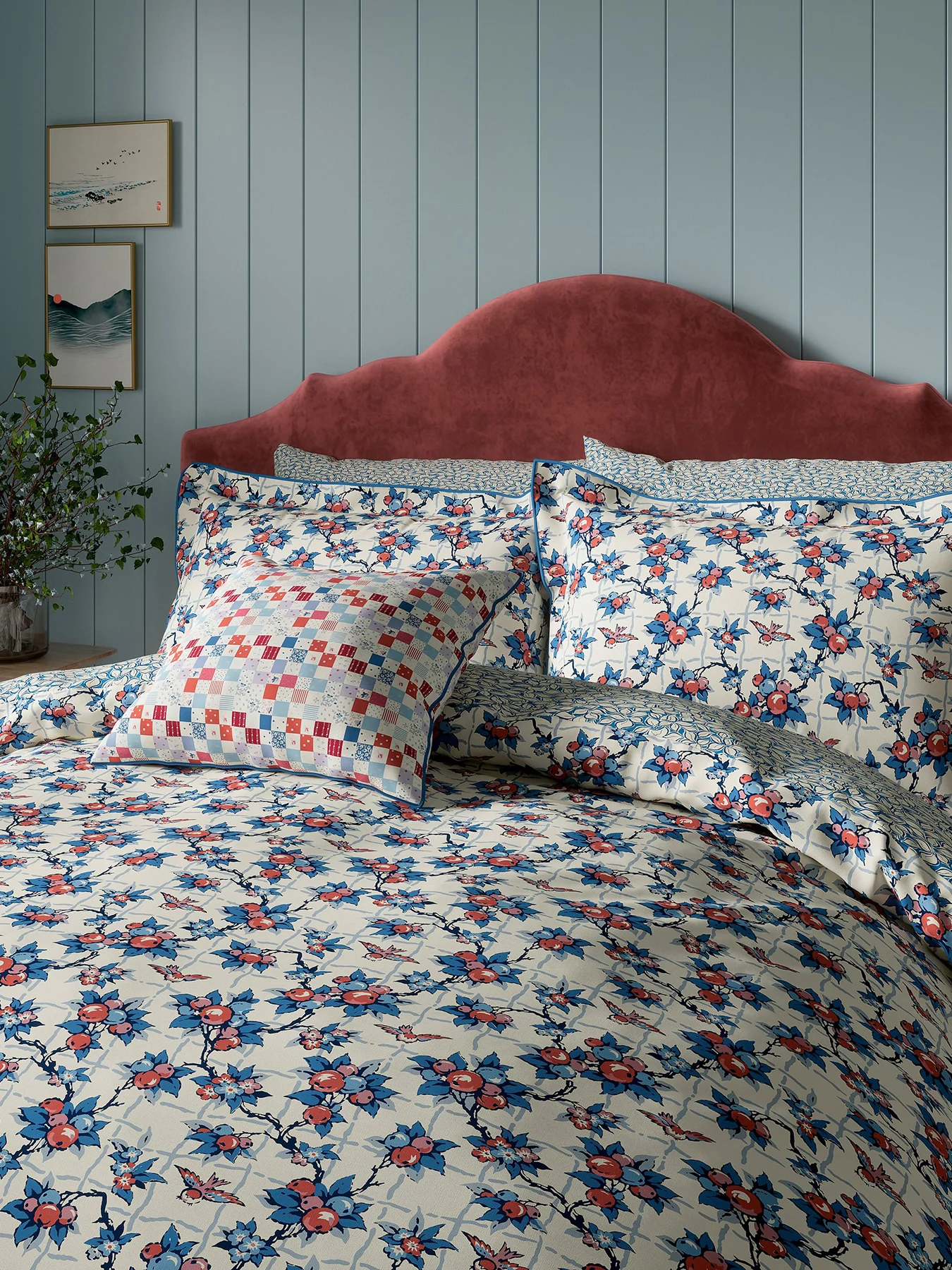 Berry Grove Cover Set Blue