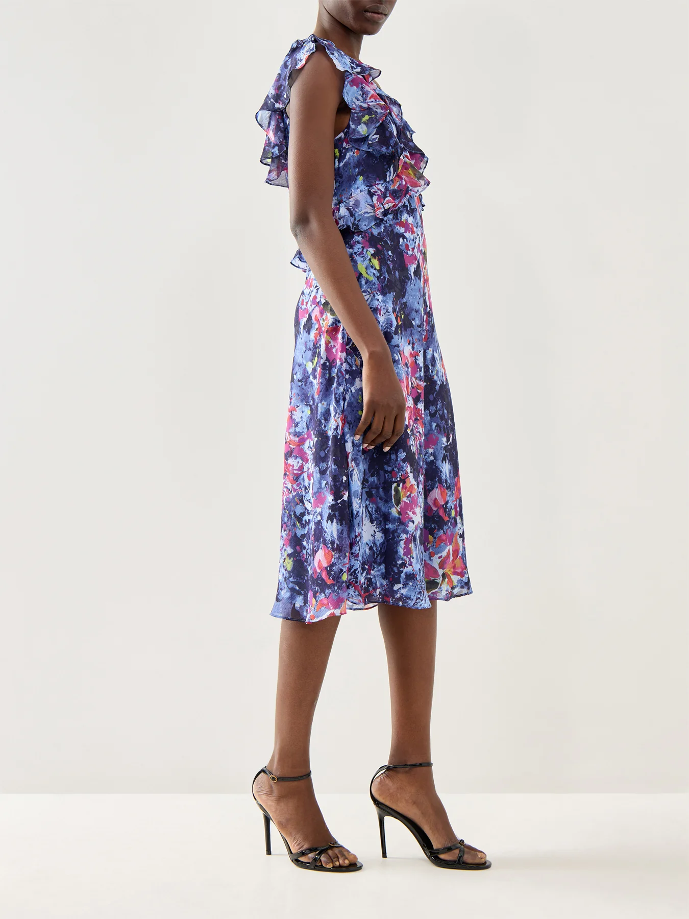 Taralee Short Sleeve Day Dress Blue Multi - Image 4