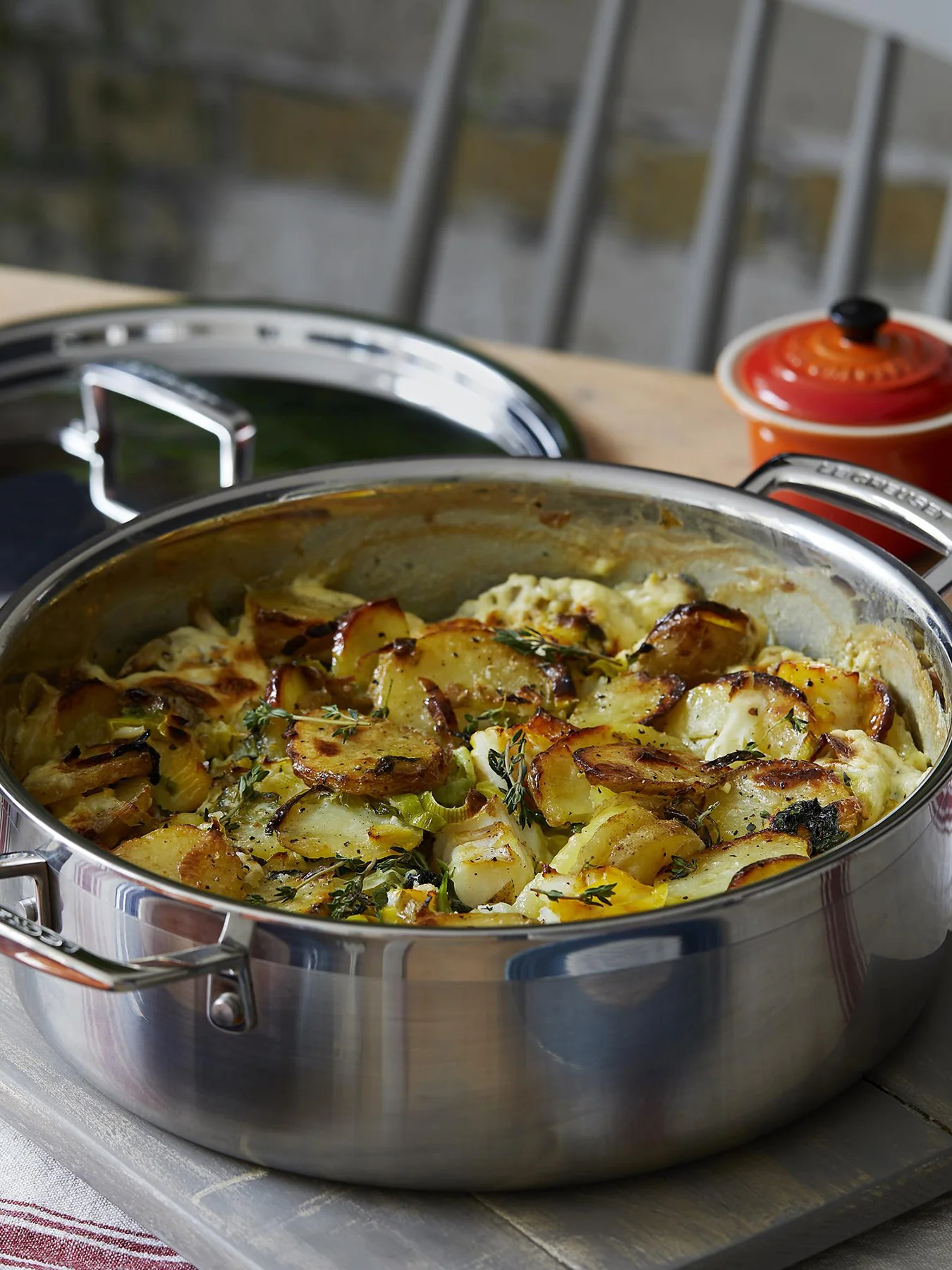 3-Ply Stainless Steel Sauteuse 28cm - Image 6
