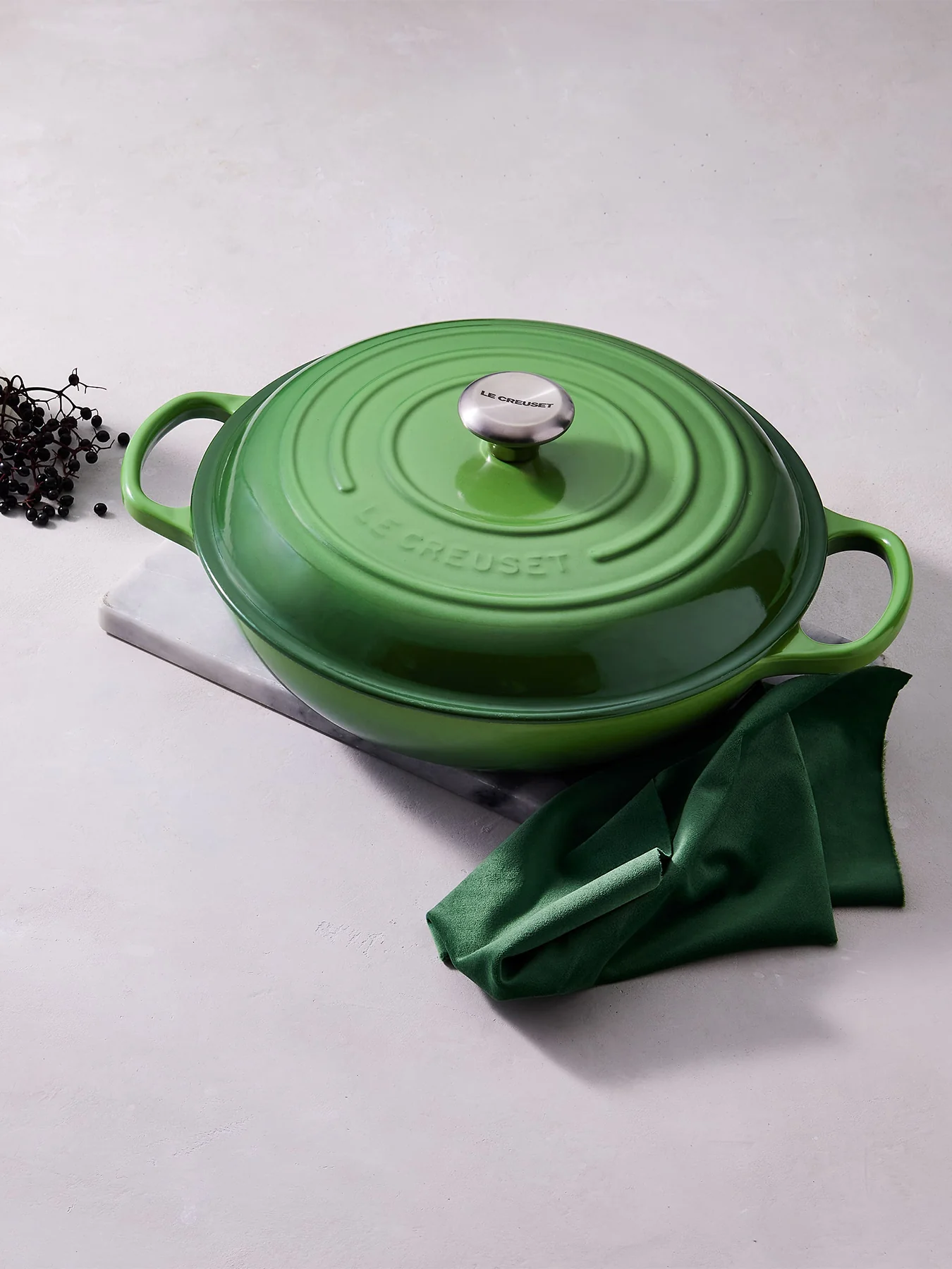 Cast Iron Shallow Casserole 30cm Bamboo Green - Image 2