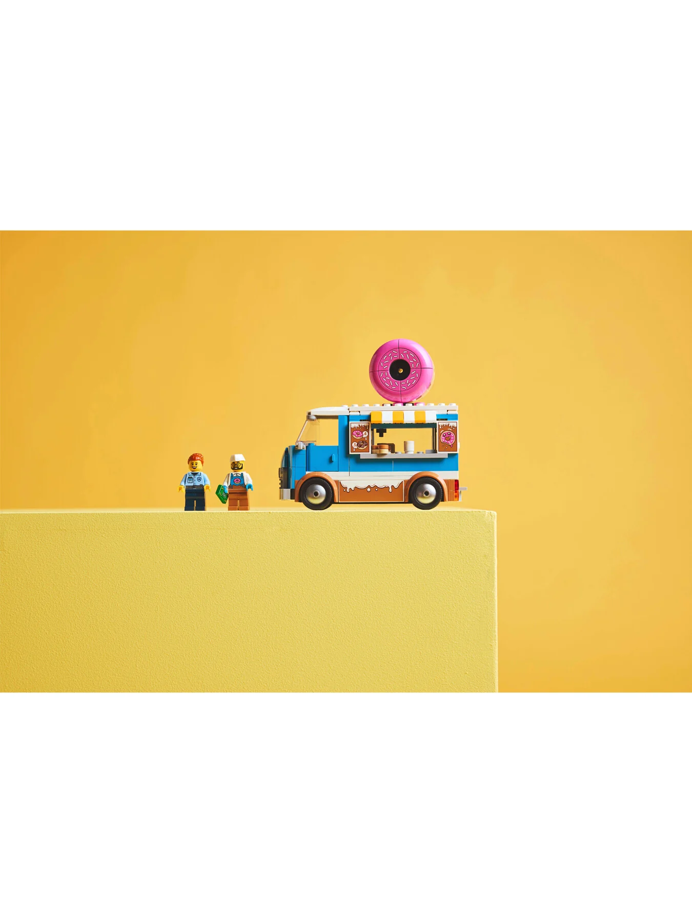 Donut Truck 60452 - Image 3