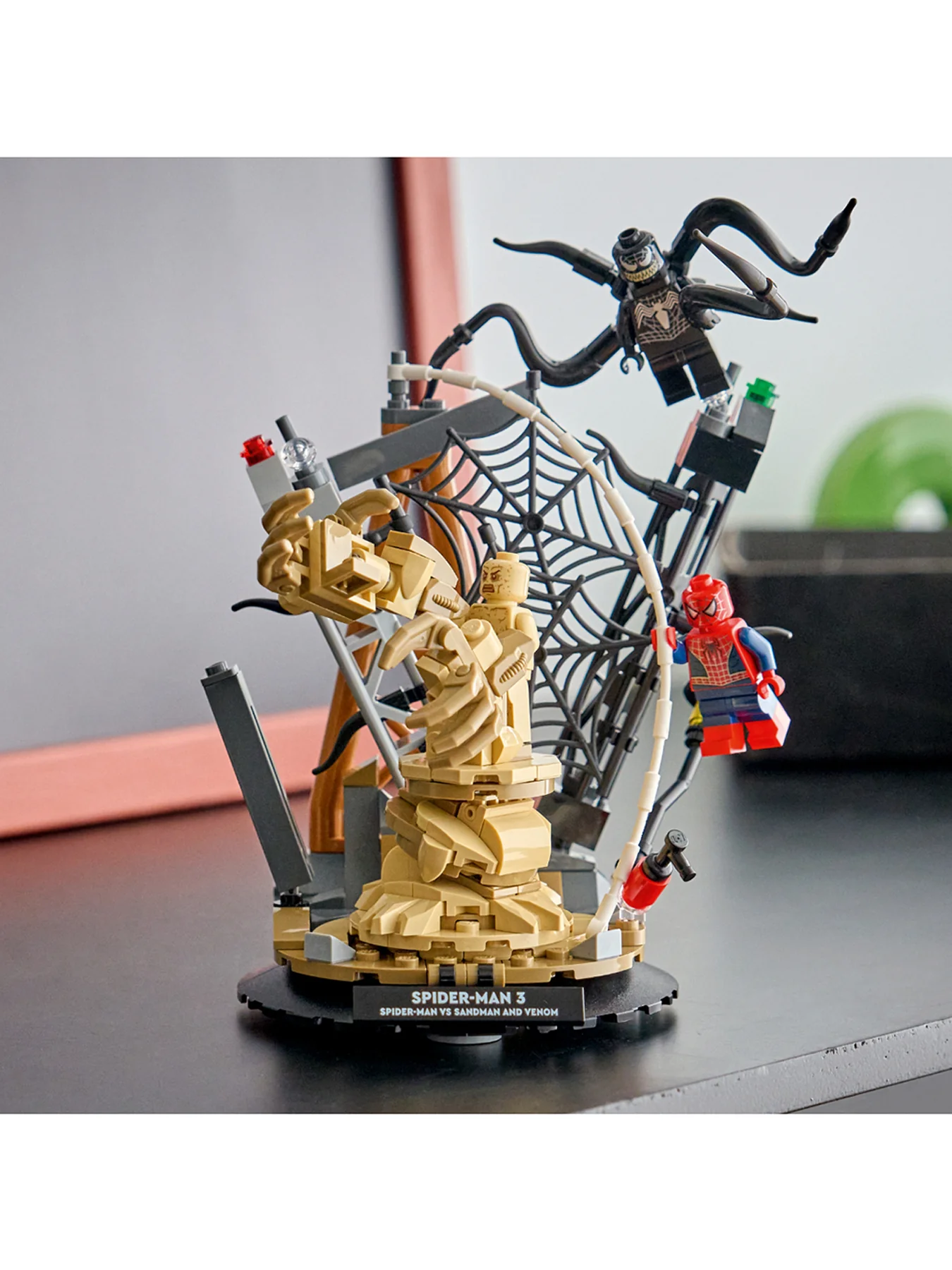 Marvel Super Heroes Set 76334 - Image 3