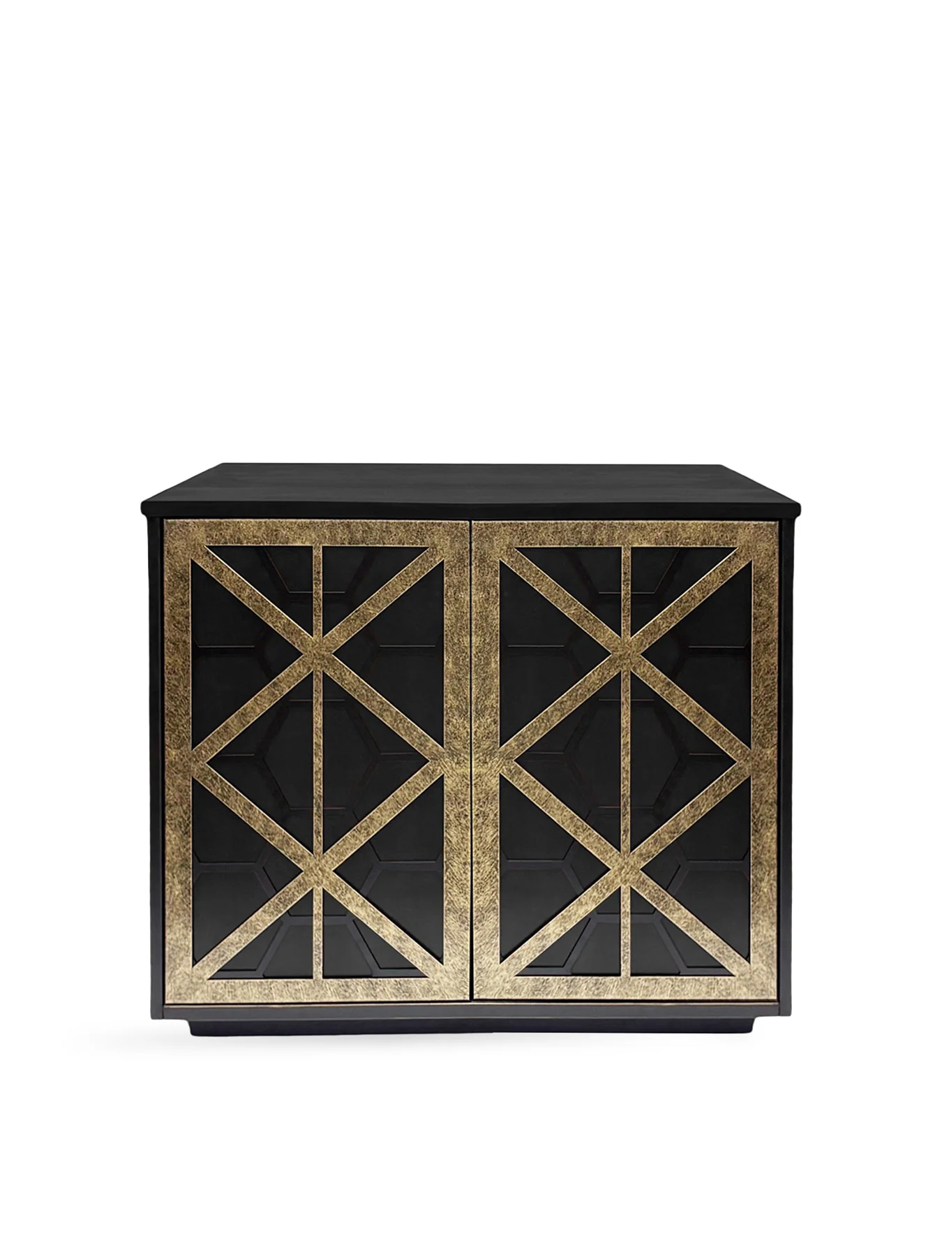 Reeno Fretwork 2 Door Cabinet - Image 3